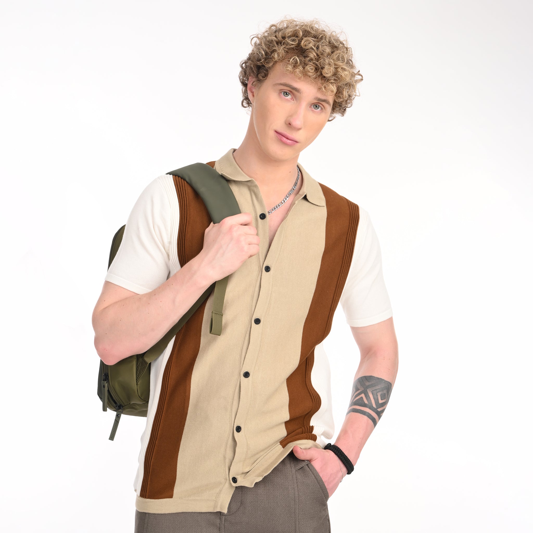 Contrast Vertical Stripe Half Sleeve Shirt - Snipes