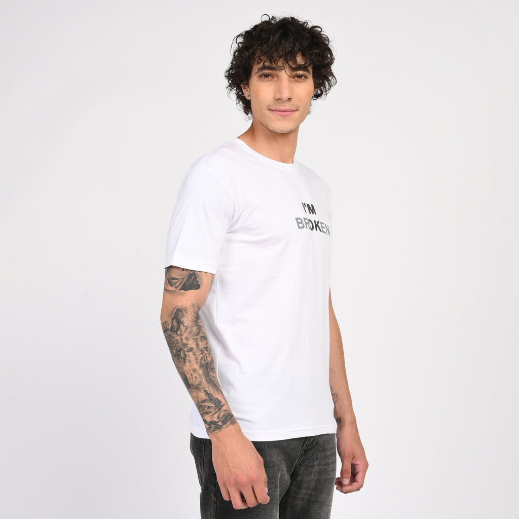 White "I'm Broken" Minimal Graphic T-Shirt - Snipes