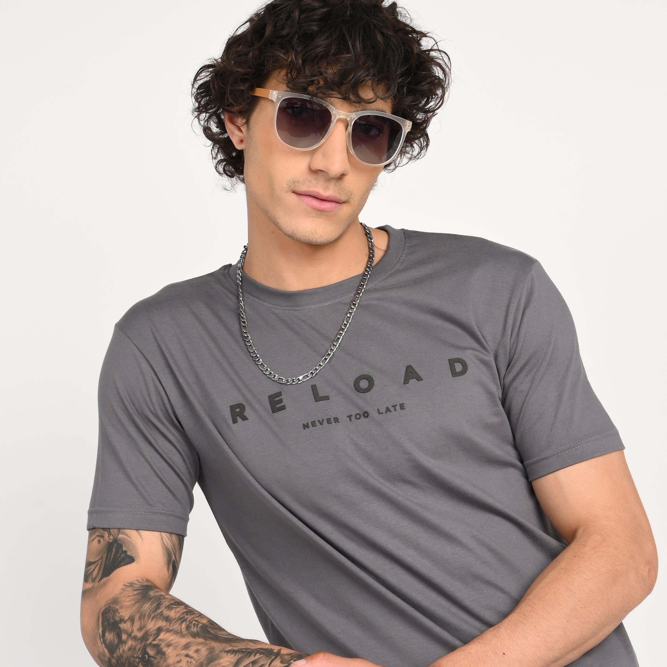 Grey Minimal Graphic T-Shirt - Snipes