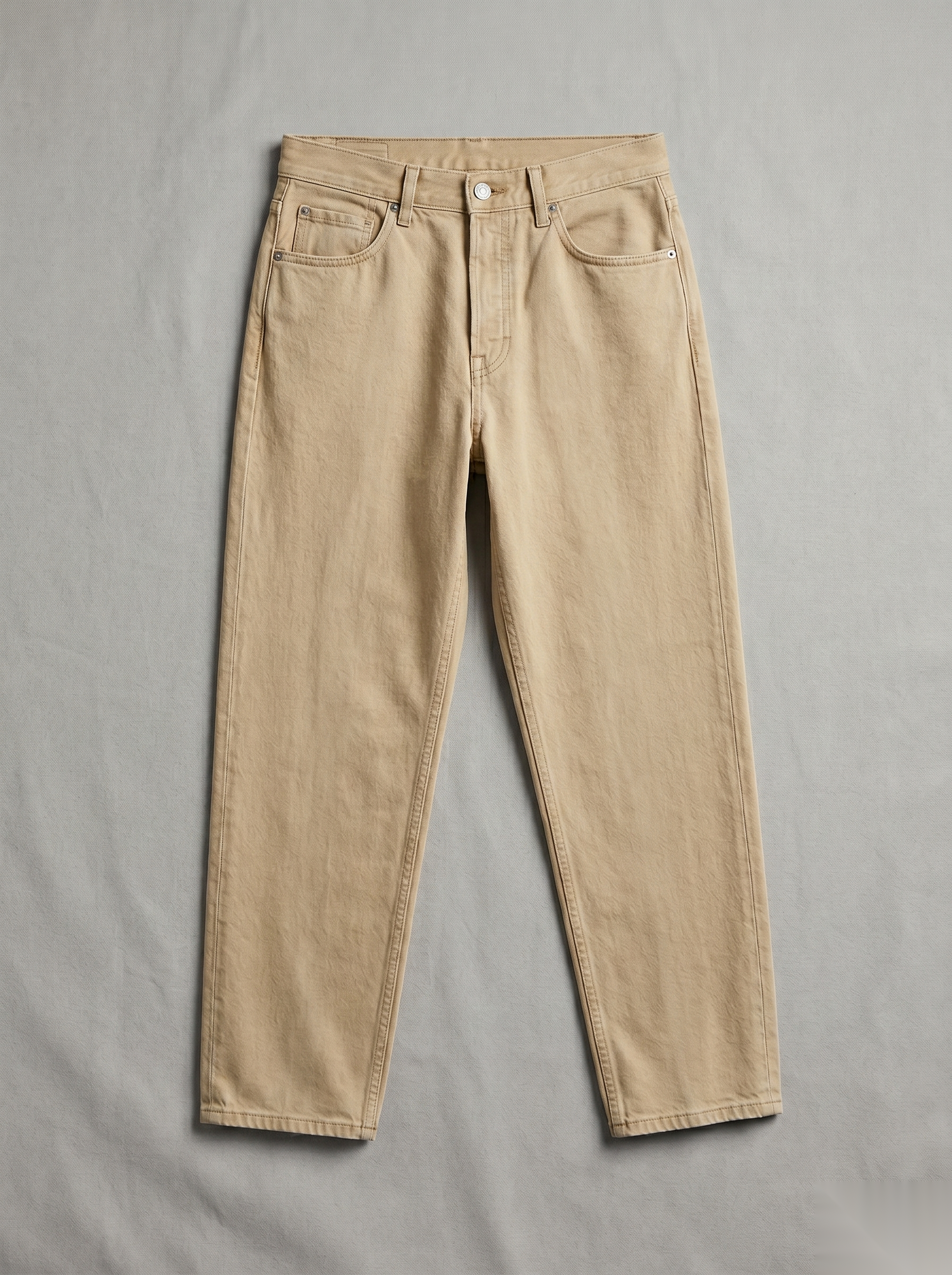 Snipes baggy fit denim jeans with a relaxed, loose style and classic blue wash, shown on a model.