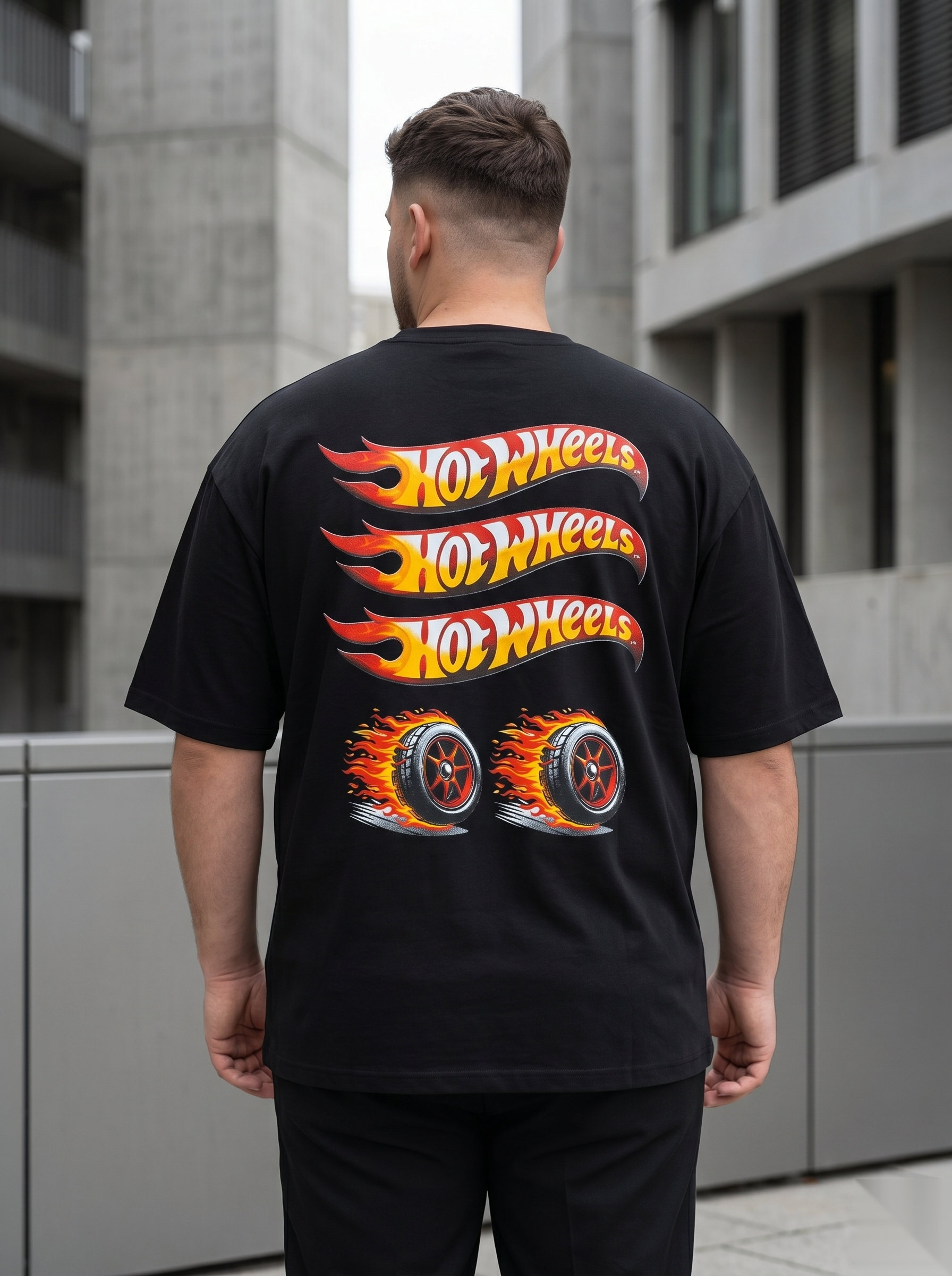 Snipes oversized backprint T-shirt featuring bold graphic design, relaxed fit, and casual style in a large size.