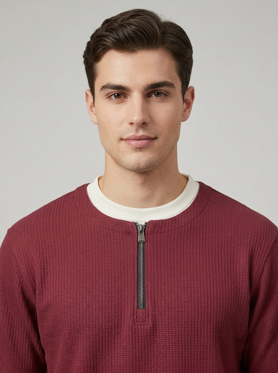 Men’s Textured Quarter-Zip Full-Sleeve Sweatshirt