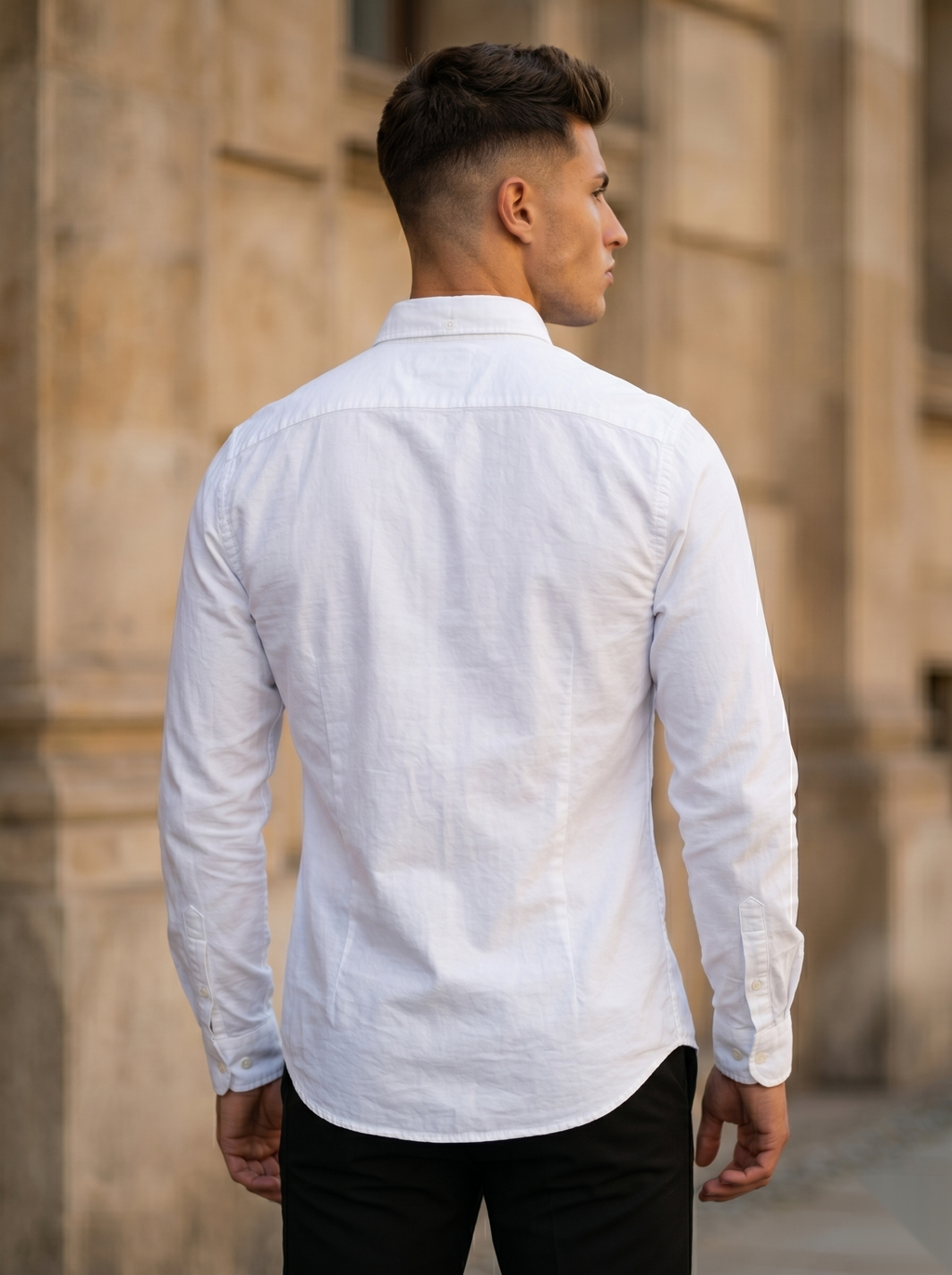 Snipes men's Oxford shirt with classic collar and button front, shown in a light blue fabric on a white background.