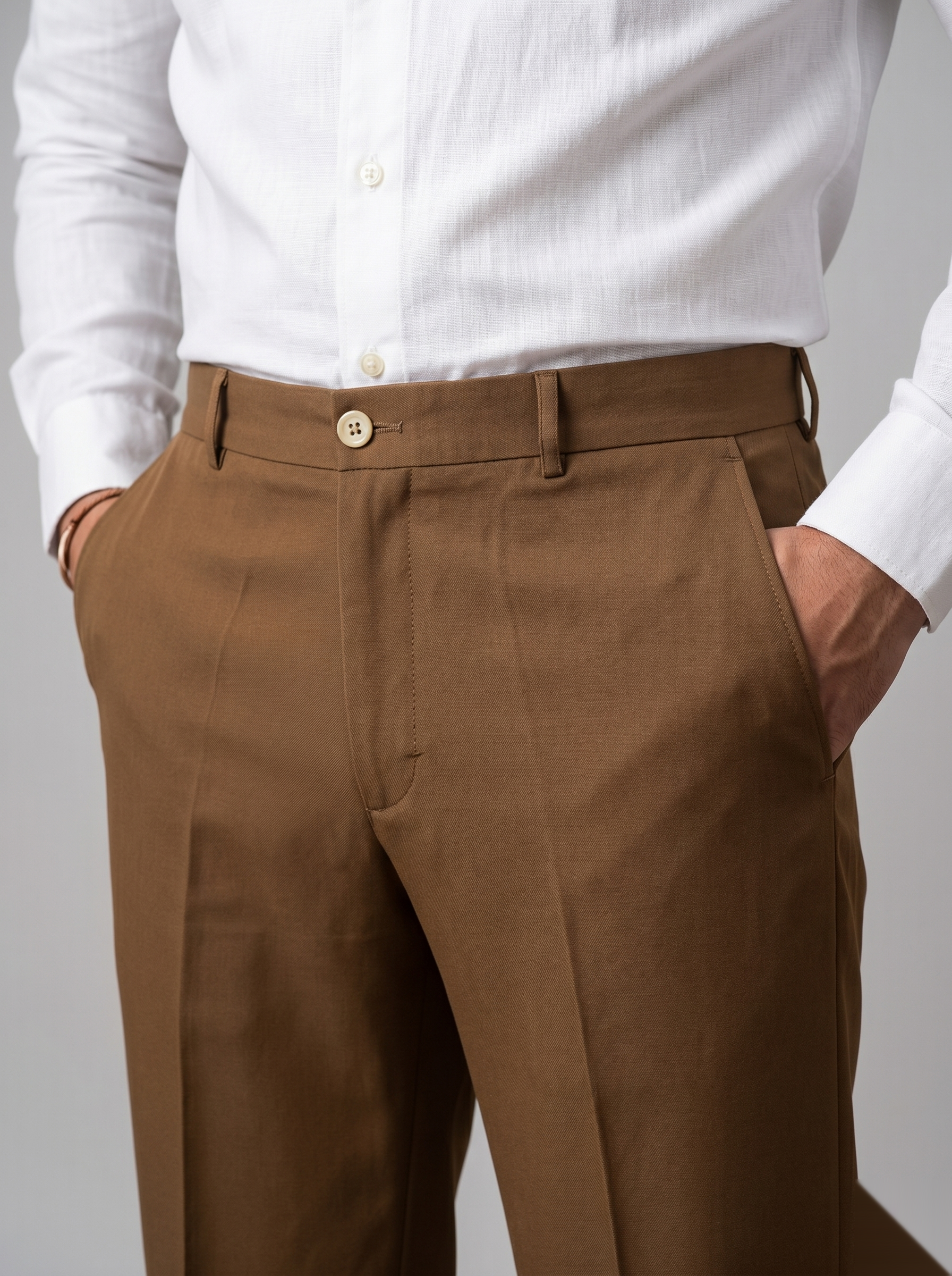 Snipes formal bootcut pants in dark fabric, tailored fit with a classic waistband and subtle stitching details.