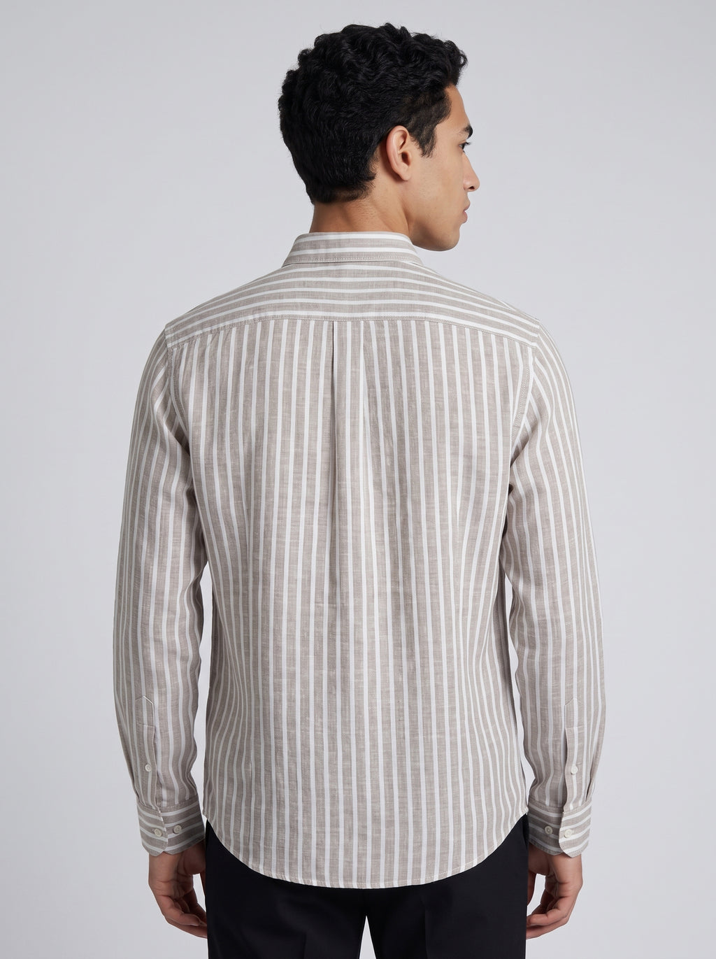 Men’s Linen Vertical-Striped Full-Sleeve Shirt