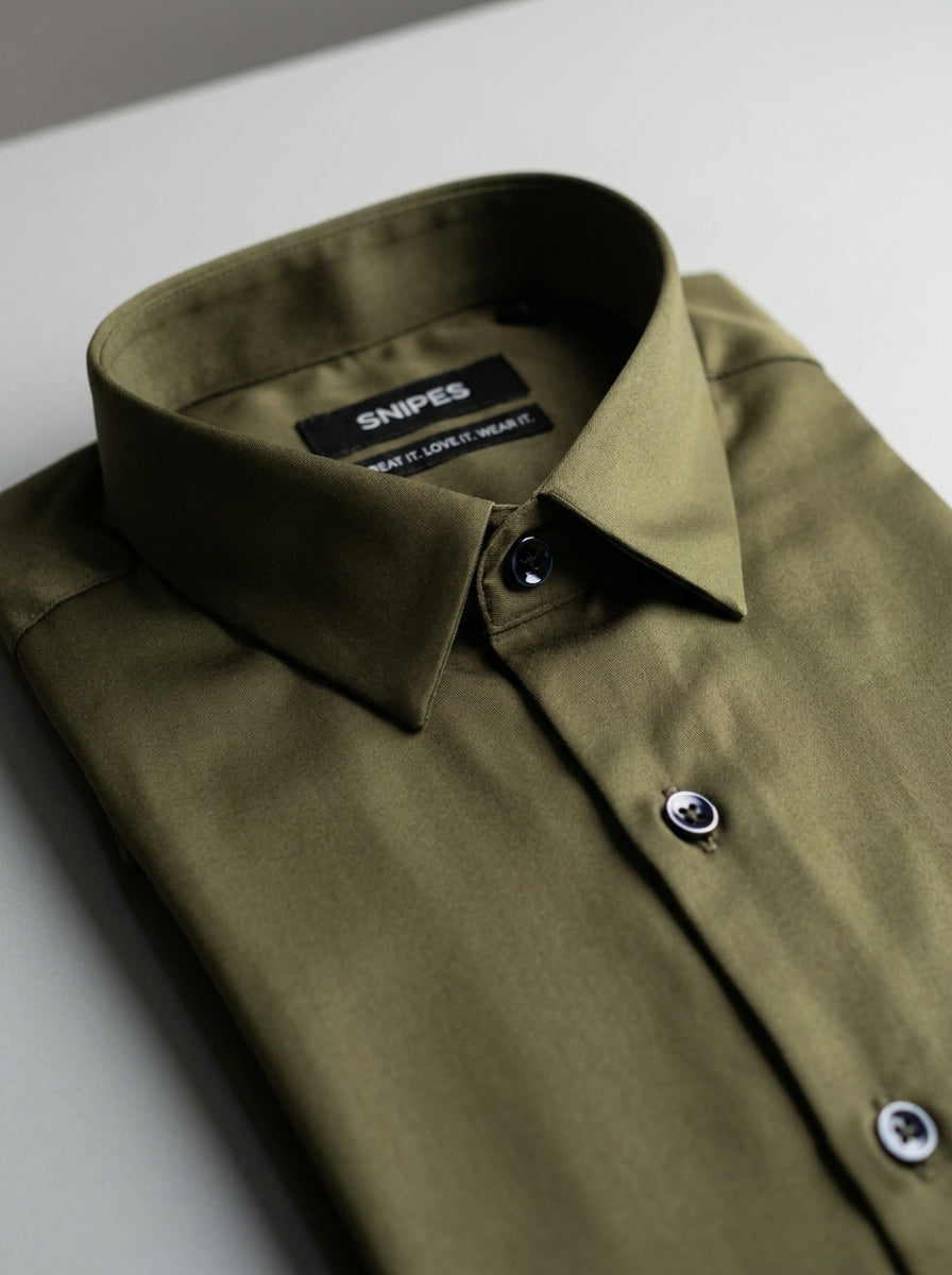Men’s Solid Satin-Finish Full Sleeve Shirt