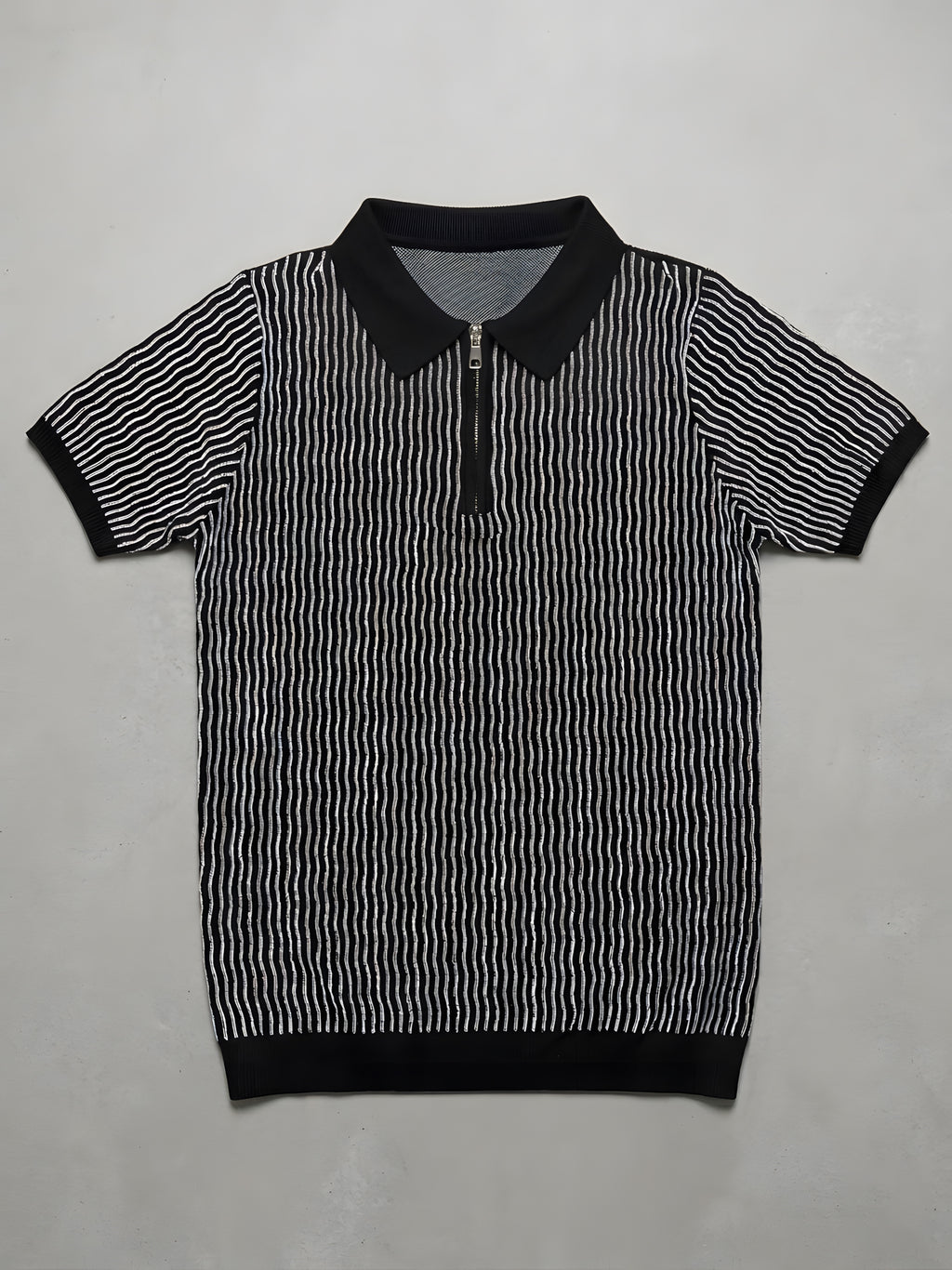 Snipes striped polo T-shirt featuring a classic collar and short sleeves, displayed on a mannequin.