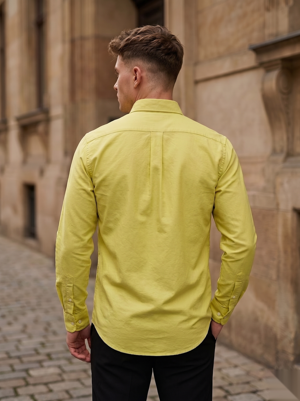 Snipes Oxford shirt with classic collar and button-up design, shown in a neutral color on a plain background.