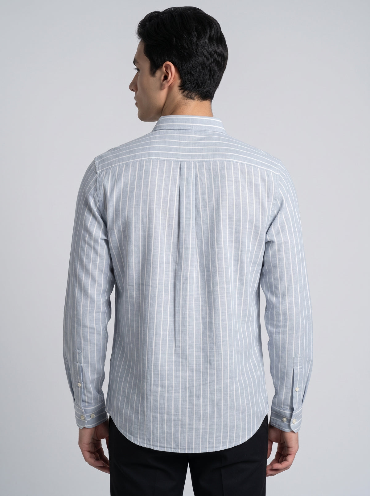 Men’s Linen Vertical-Striped Full-Sleeve Shirt