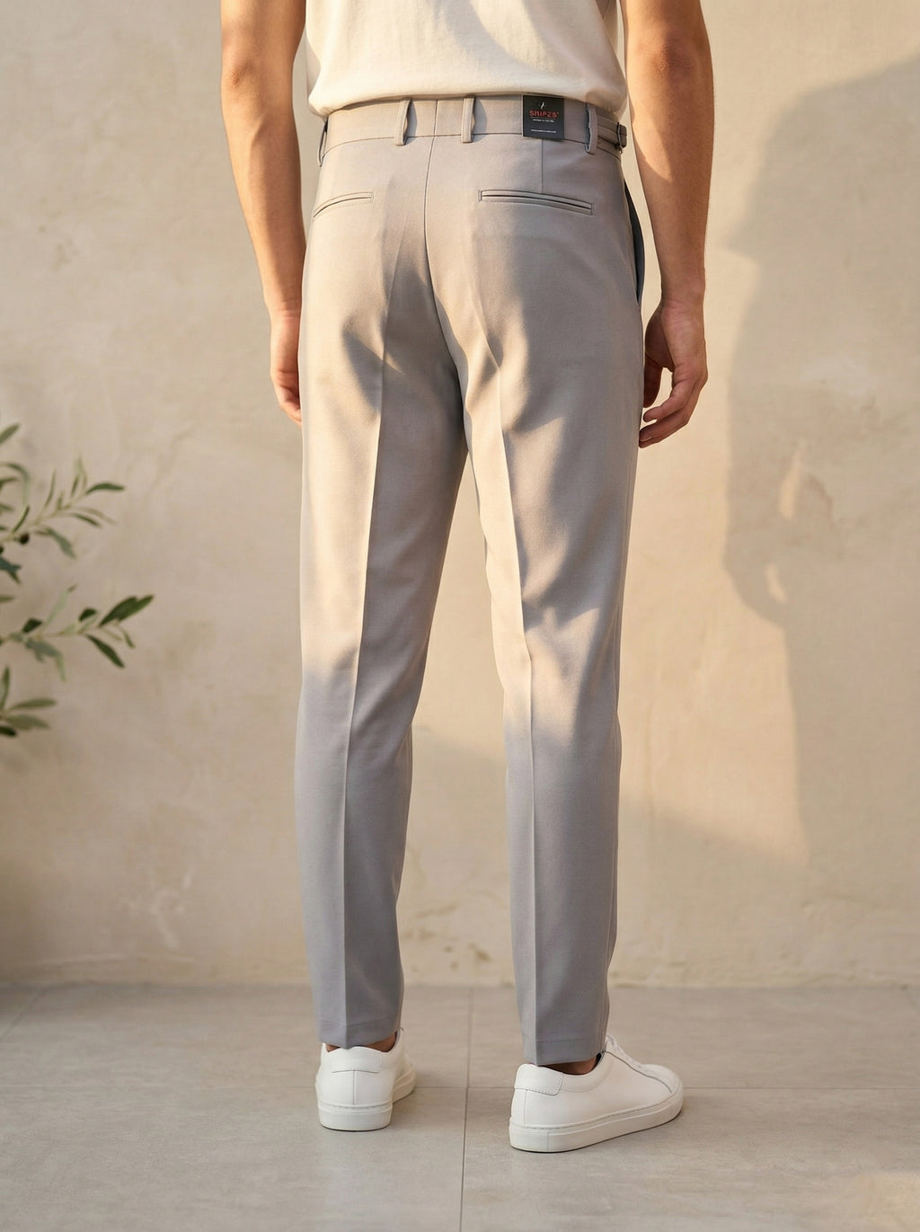 Snipes Gurkha formal pant in dark fabric, tailored fit, with waistband and pocket details, suitable for office or formal occasions.