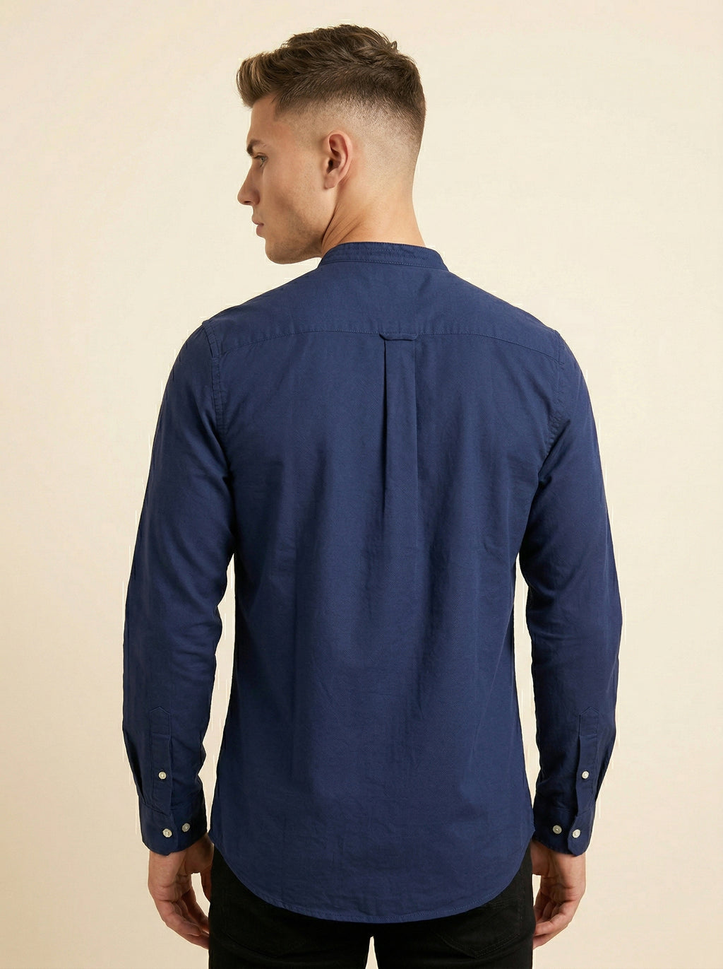 Linen Mandarin collar shirt by Snipes featuring a lightweight, breathable fabric and stylish design for casual wear.