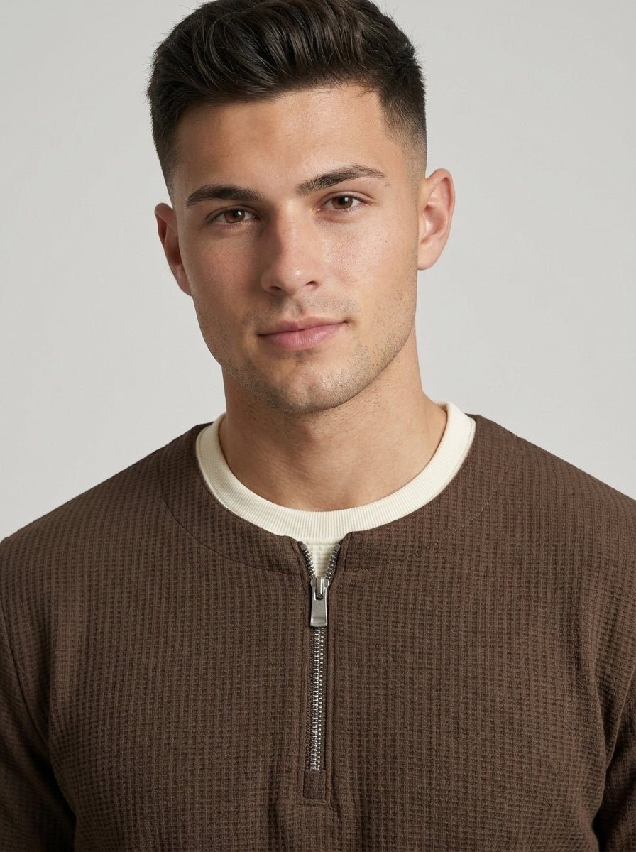 Men’s Textured Quarter-Zip Full-Sleeve Sweatshirt