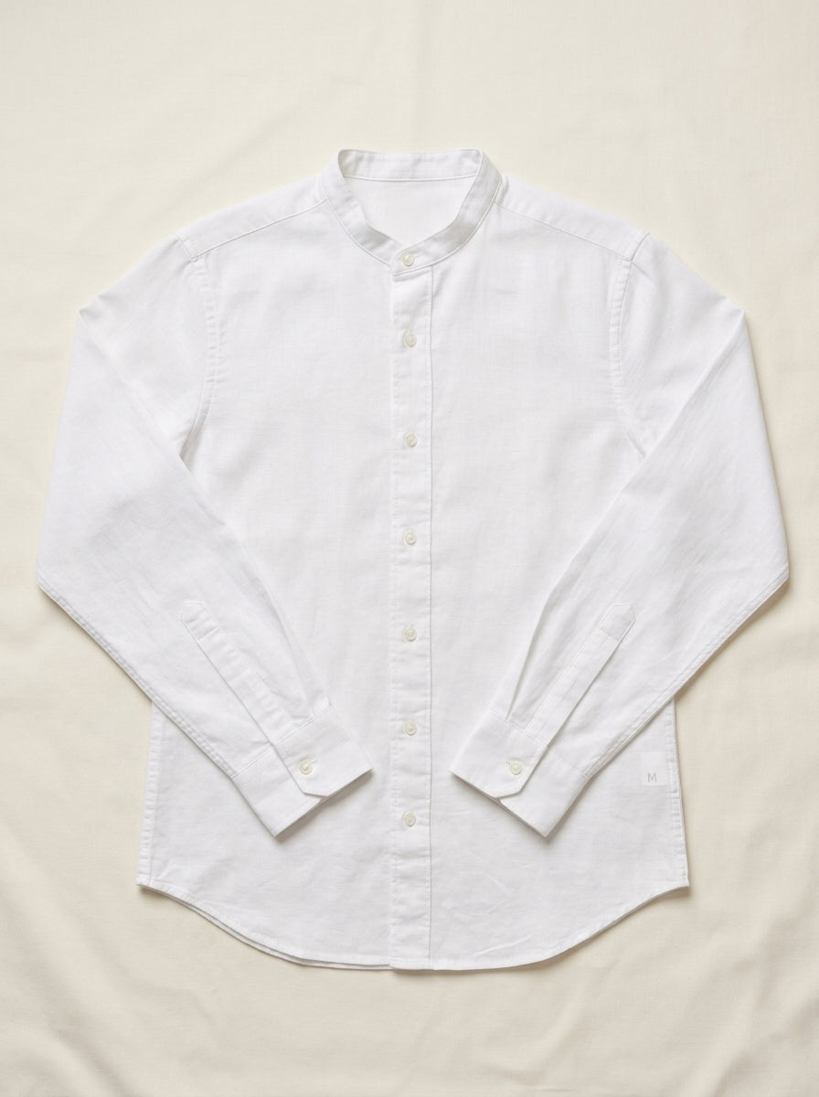 Light beige linen Mandarin collar shirt by Snipes, featuring a relaxed fit and button-front design.
