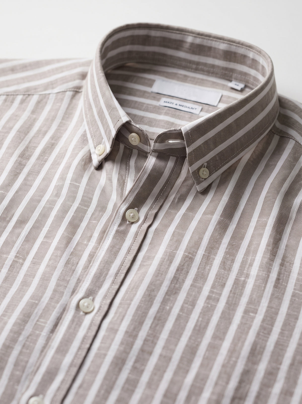 Men’s Linen Vertical-Striped Full-Sleeve Shirt