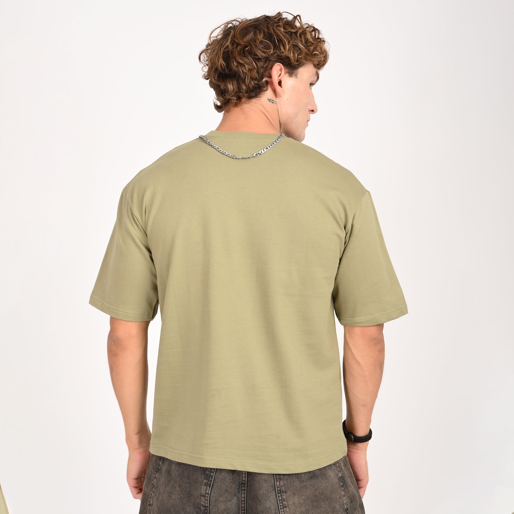 Premium Plain Oversized T-shirt - Snipes