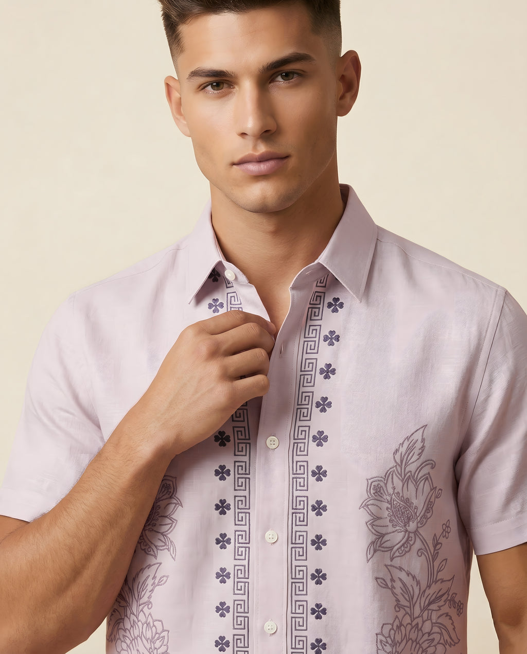 Snipes embroidery print short-sleeve shirt featuring detailed embroidery design on lightweight fabric.