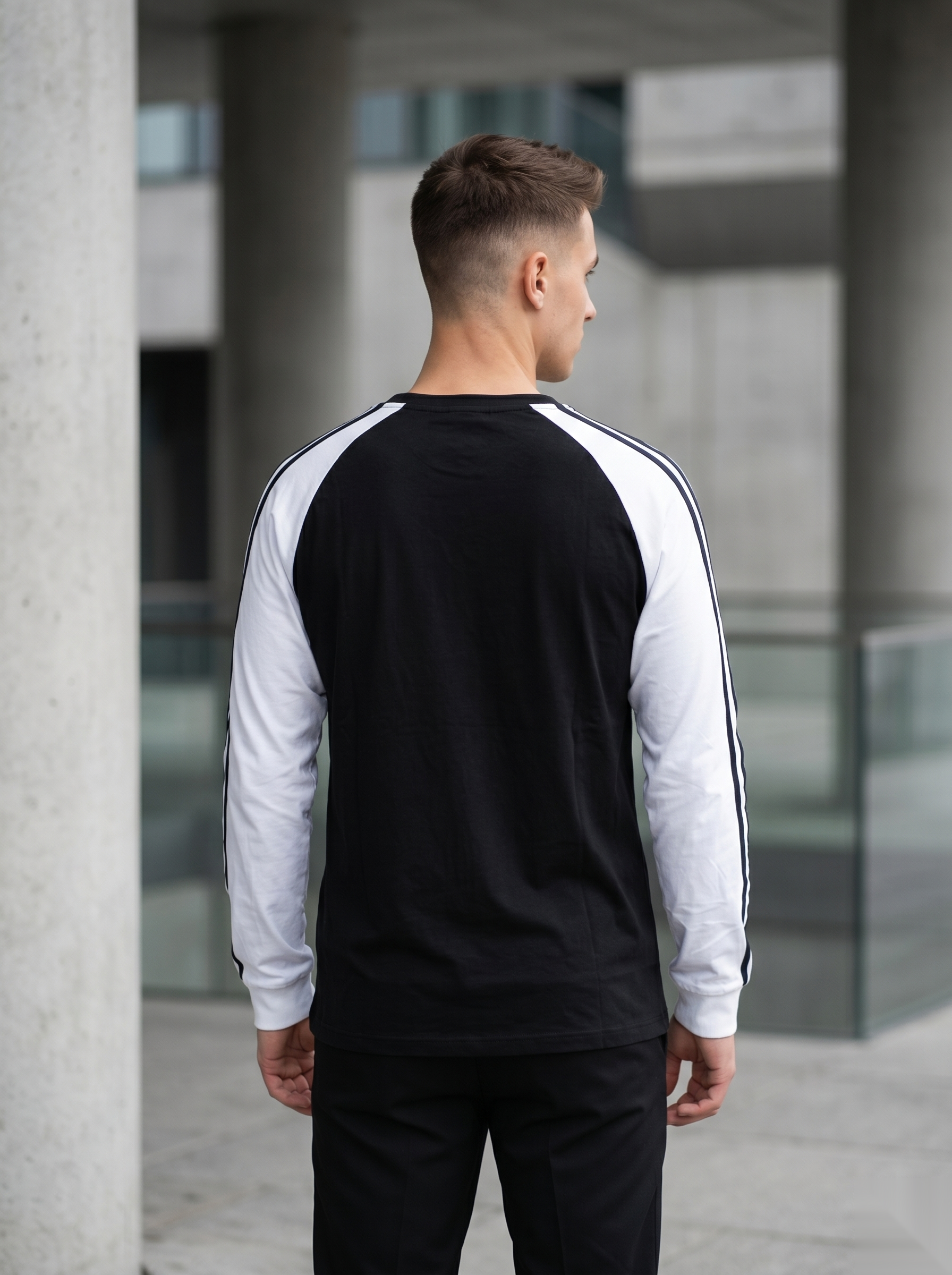 Graphic Printed F/S T-Shirt