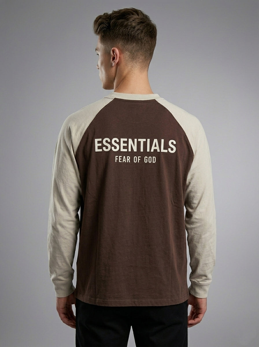 Snipes Essentials T-shirt F/S in black, casual crew neck T-shirt with logo print, front view showing soft cotton fabric.