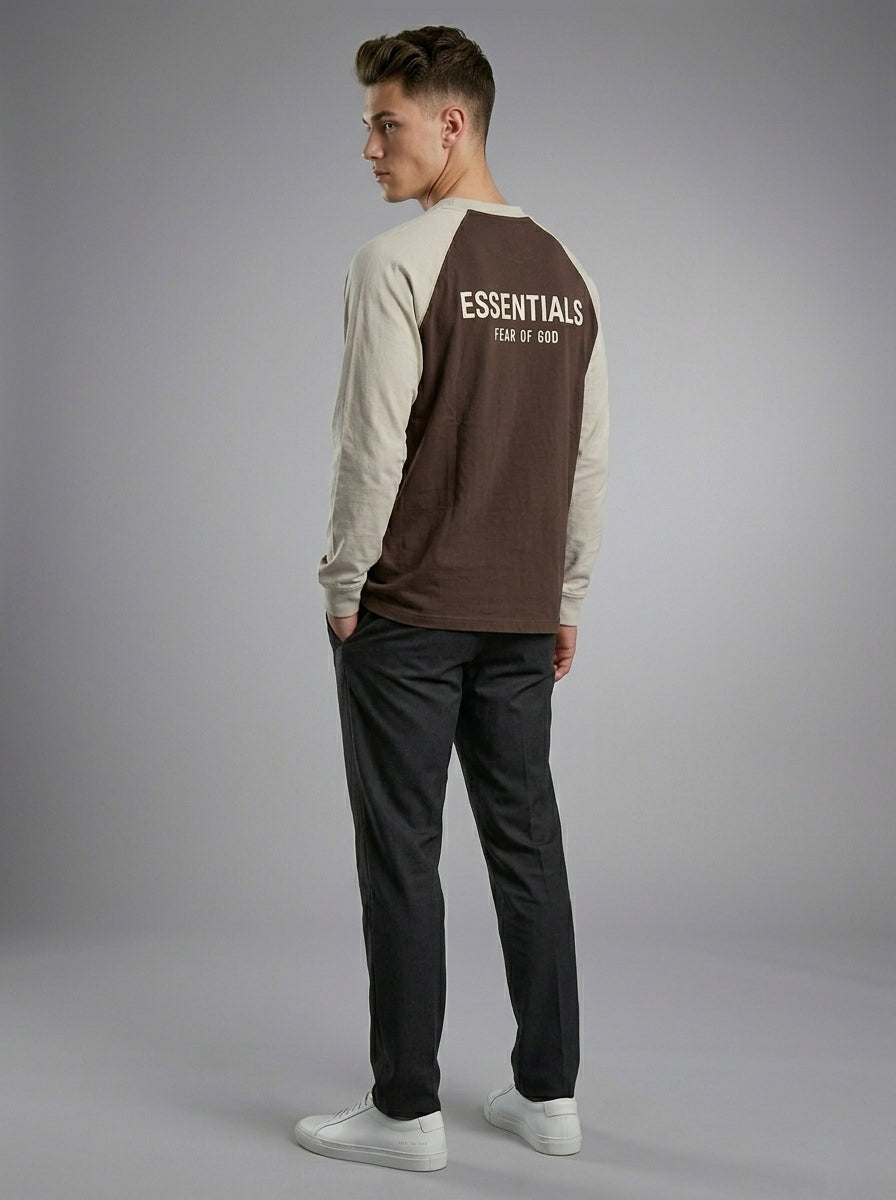 Snipes Essentials T-shirt F/S in black, plain crewneck design with short sleeves, displayed flat on a white background.