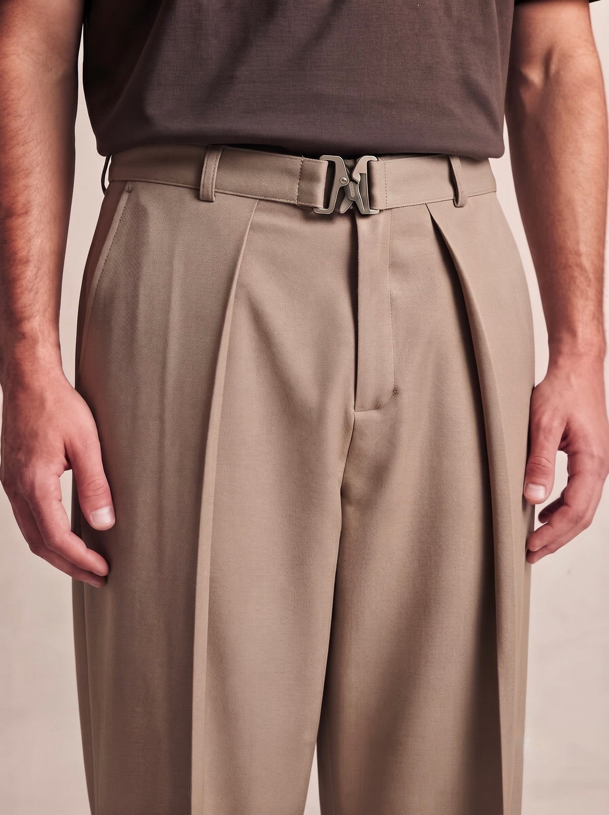 Men’s Korean-Style Pleated Wide-Leg Trousers