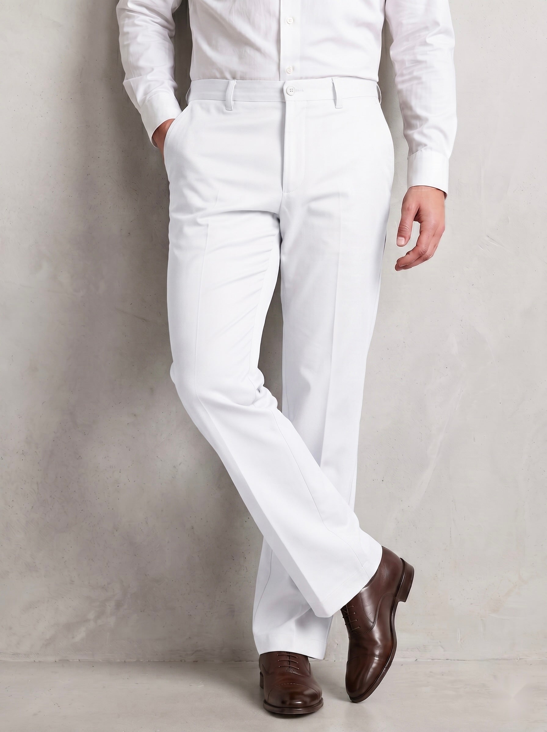 Snipes formal bootcut pants in a classic style, featuring a tailored fit and sleek design suitable for office or formal occasions.