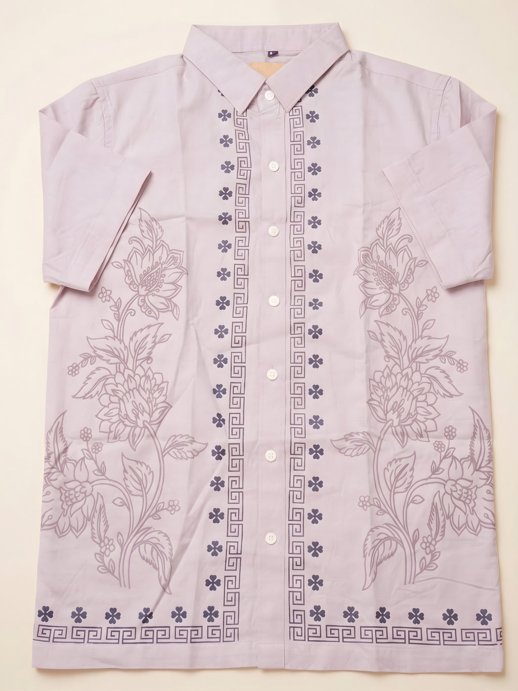 Snipes embroidery print short-sleeve shirt featuring colorful embroidered design on lightweight fabric.