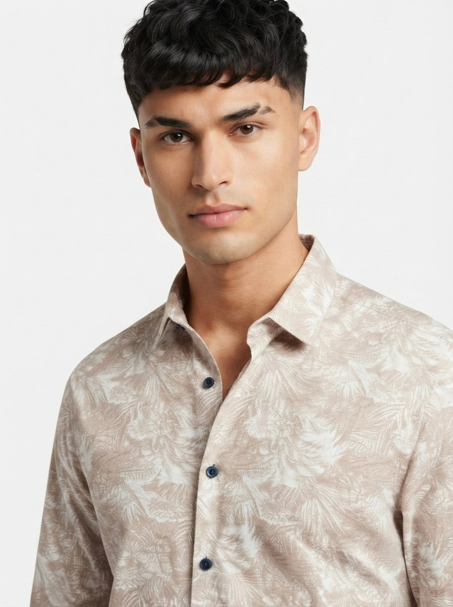 Men’s botanical print full sleeve shirt by Snipes featuring vibrant nature-inspired foliage design and long sleeves.