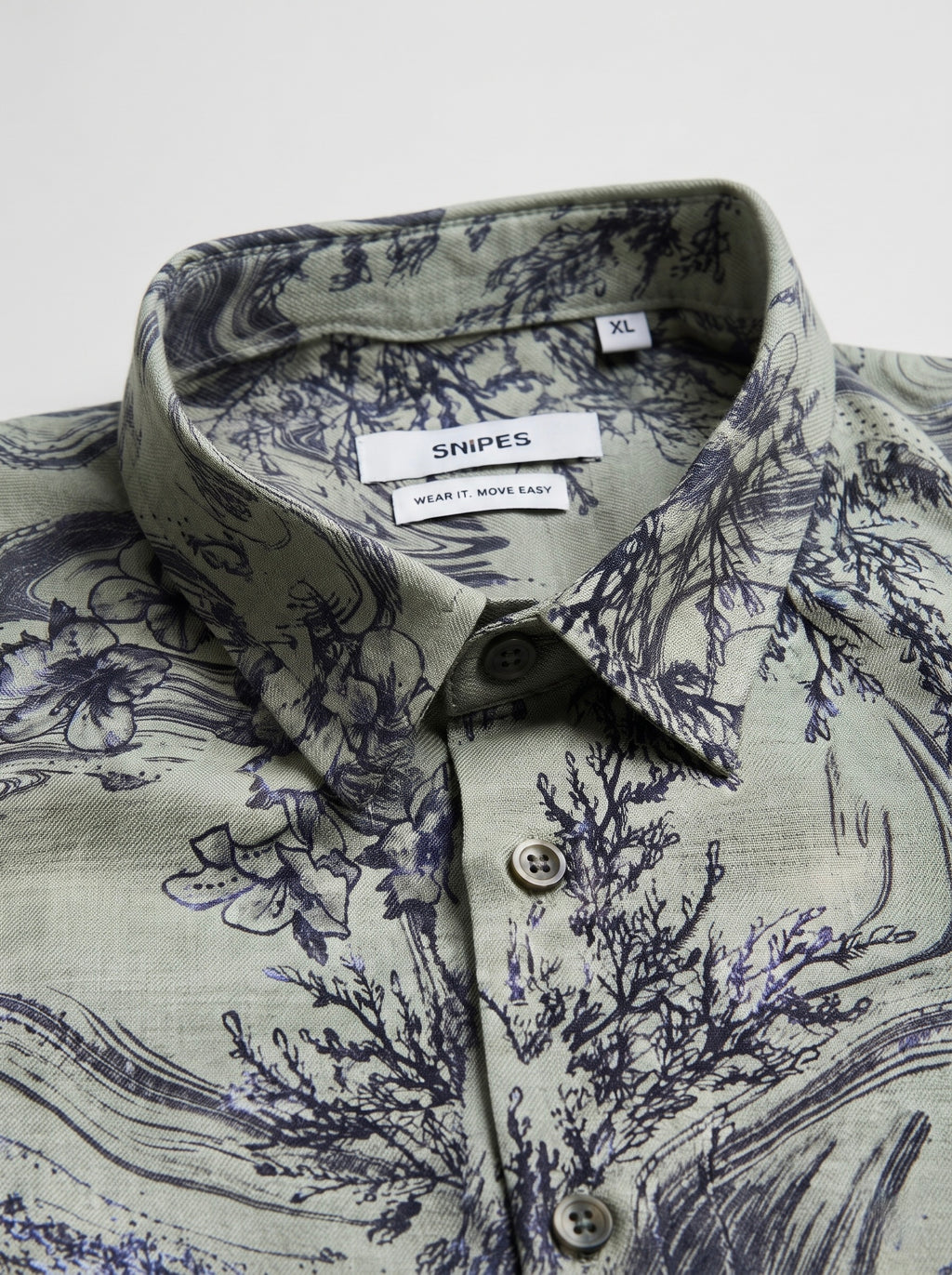 Men’s Floral Foil Print Full Sleeve Shirt