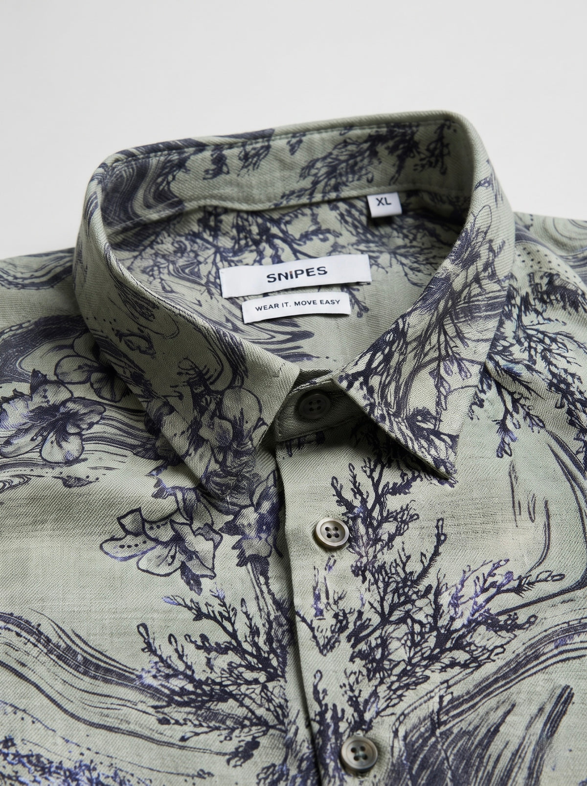 Men’s Floral Foil Print Full Sleeve Shirt
