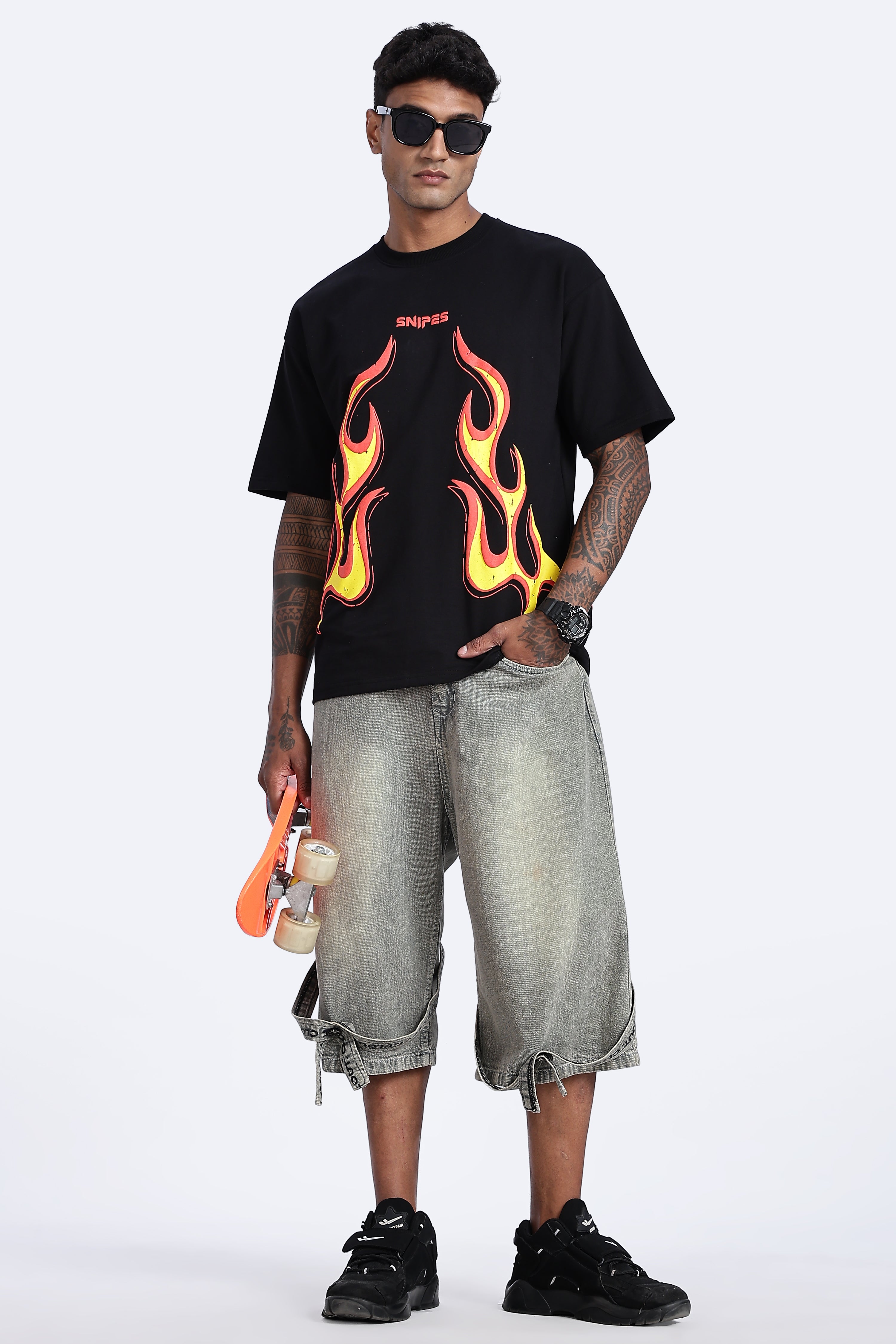 Flame Graphic Oversized T-Shirt - Snipes