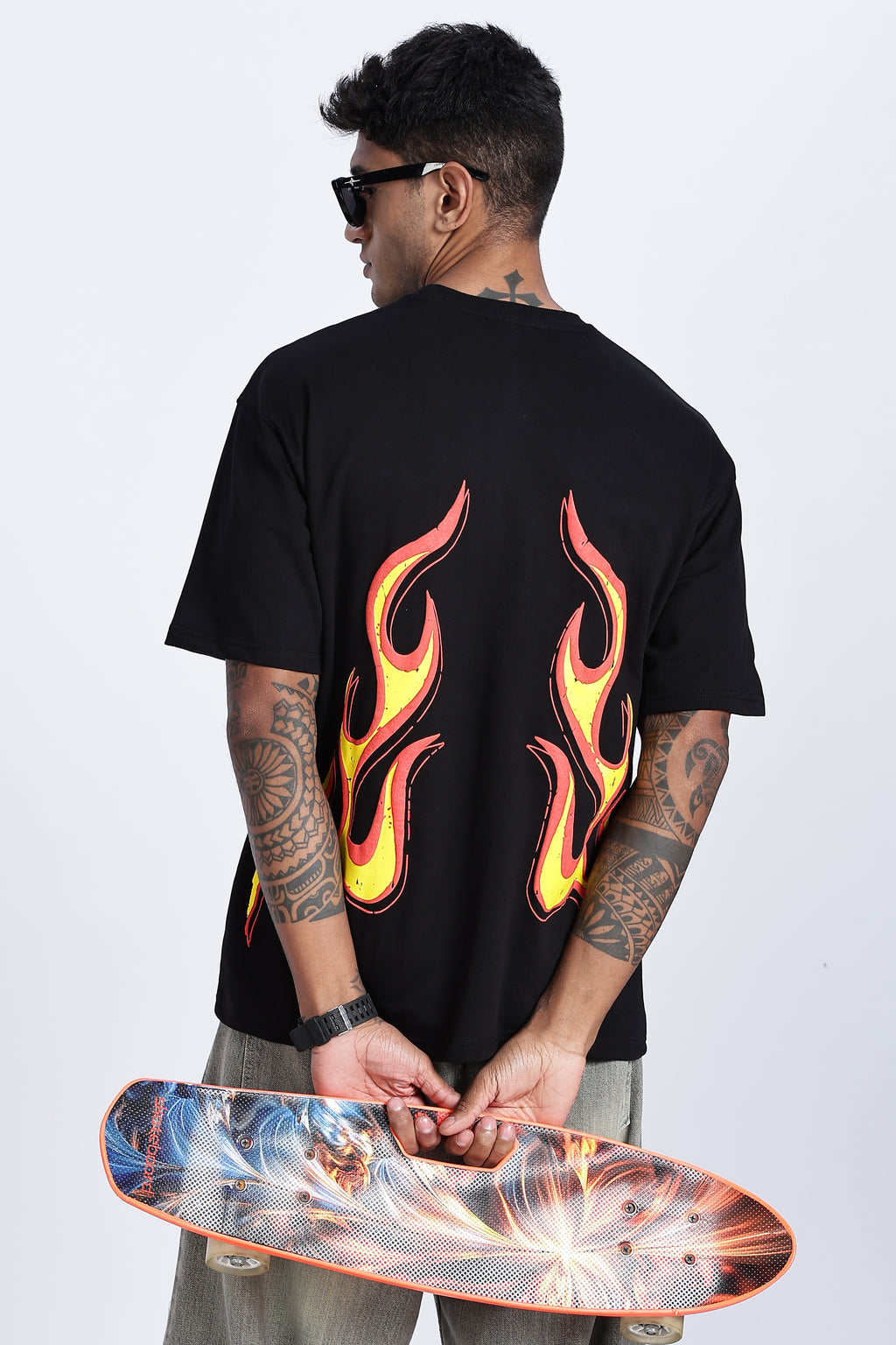 Flame Graphic Oversized T-Shirt - Snipes