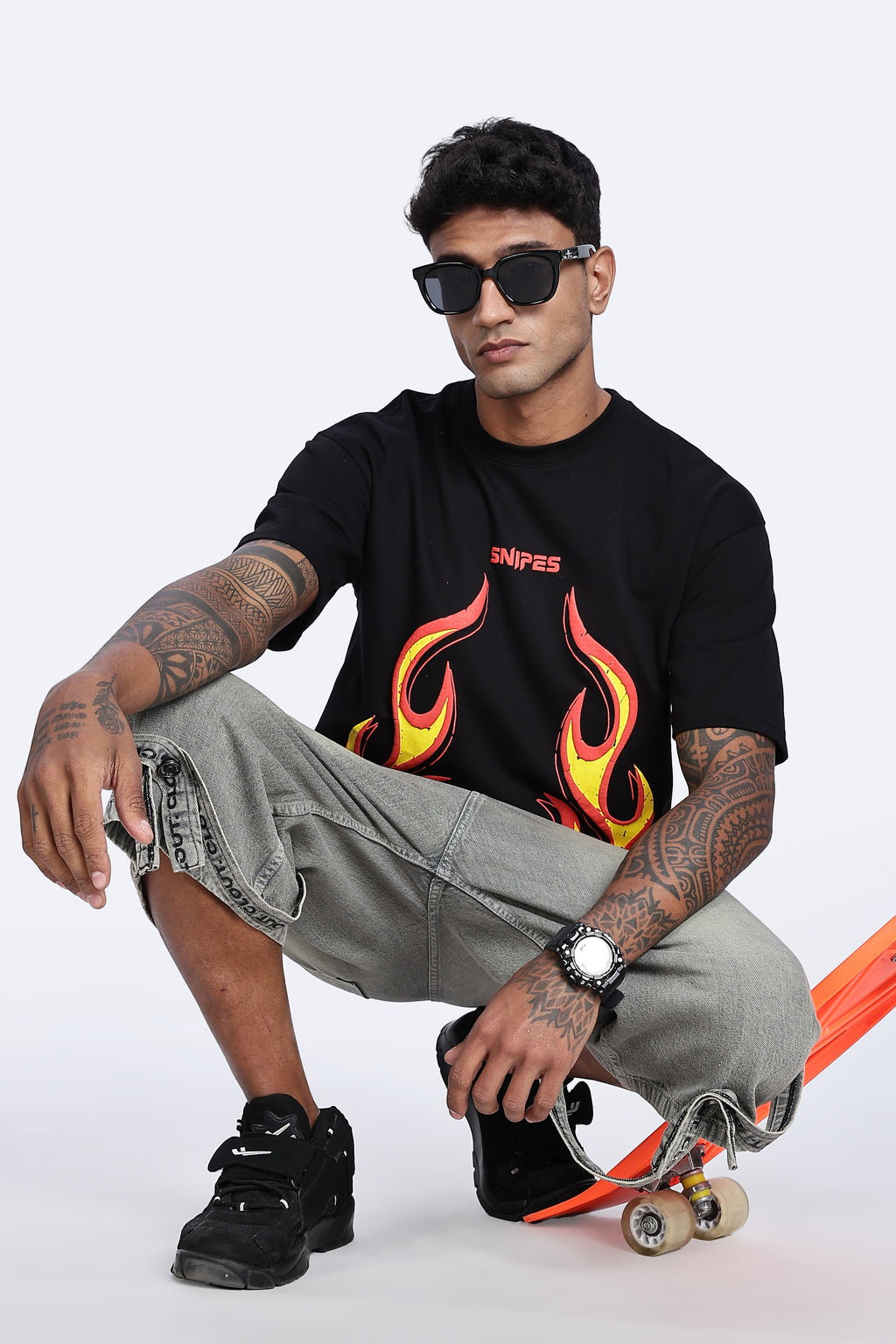 Flame Graphic Oversized T-Shirt - Snipes