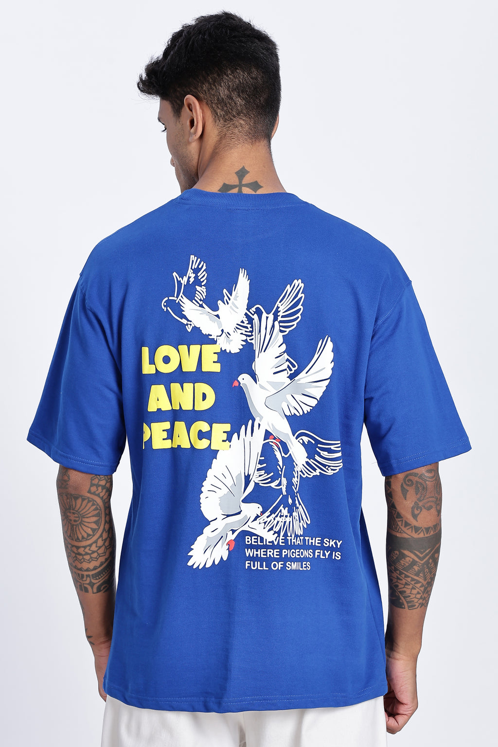 Love & Peace Graphic Oversized T-Shirt - Snipes