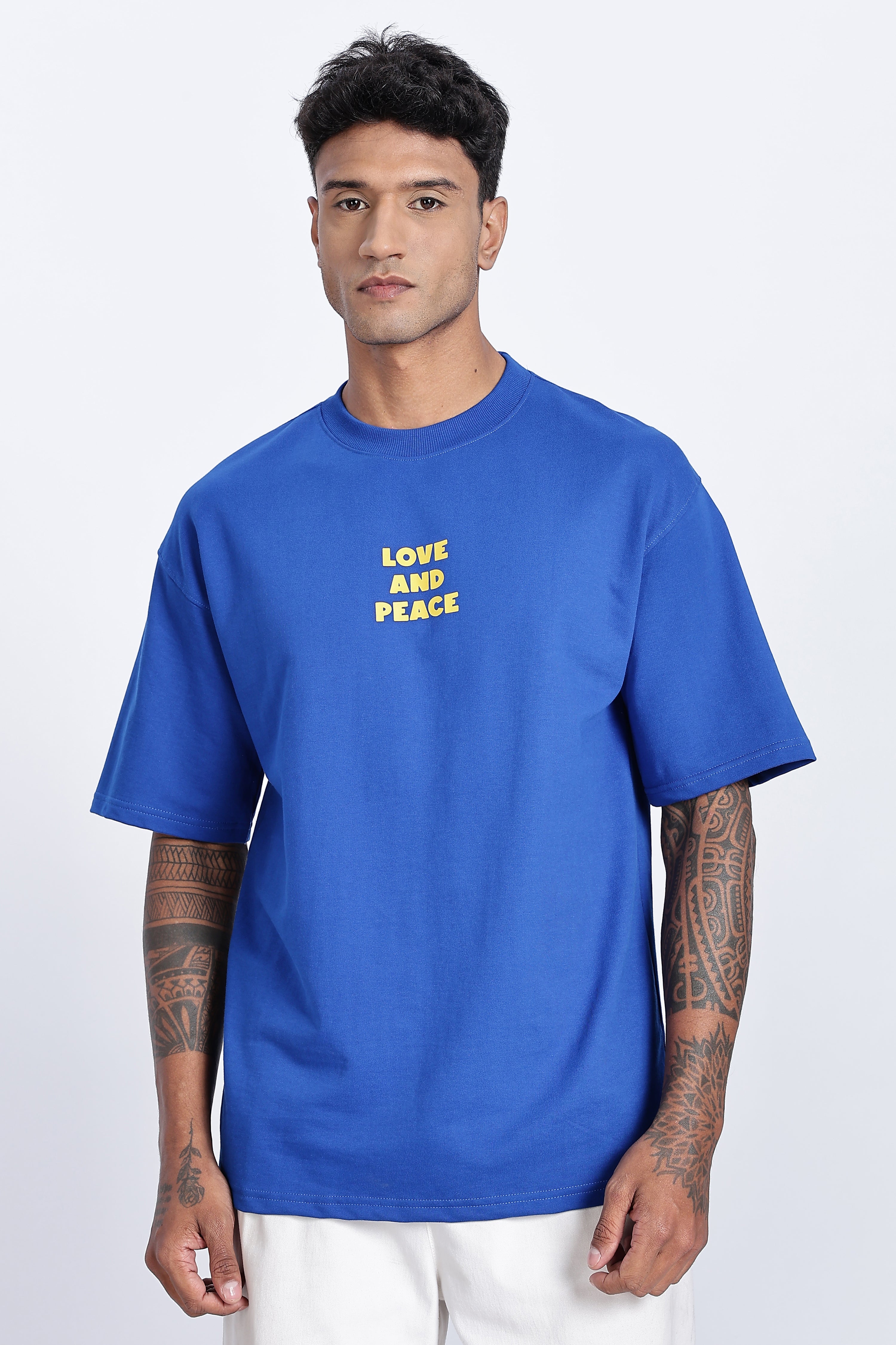 Love & Peace Graphic Oversized T-Shirt - Snipes Main image