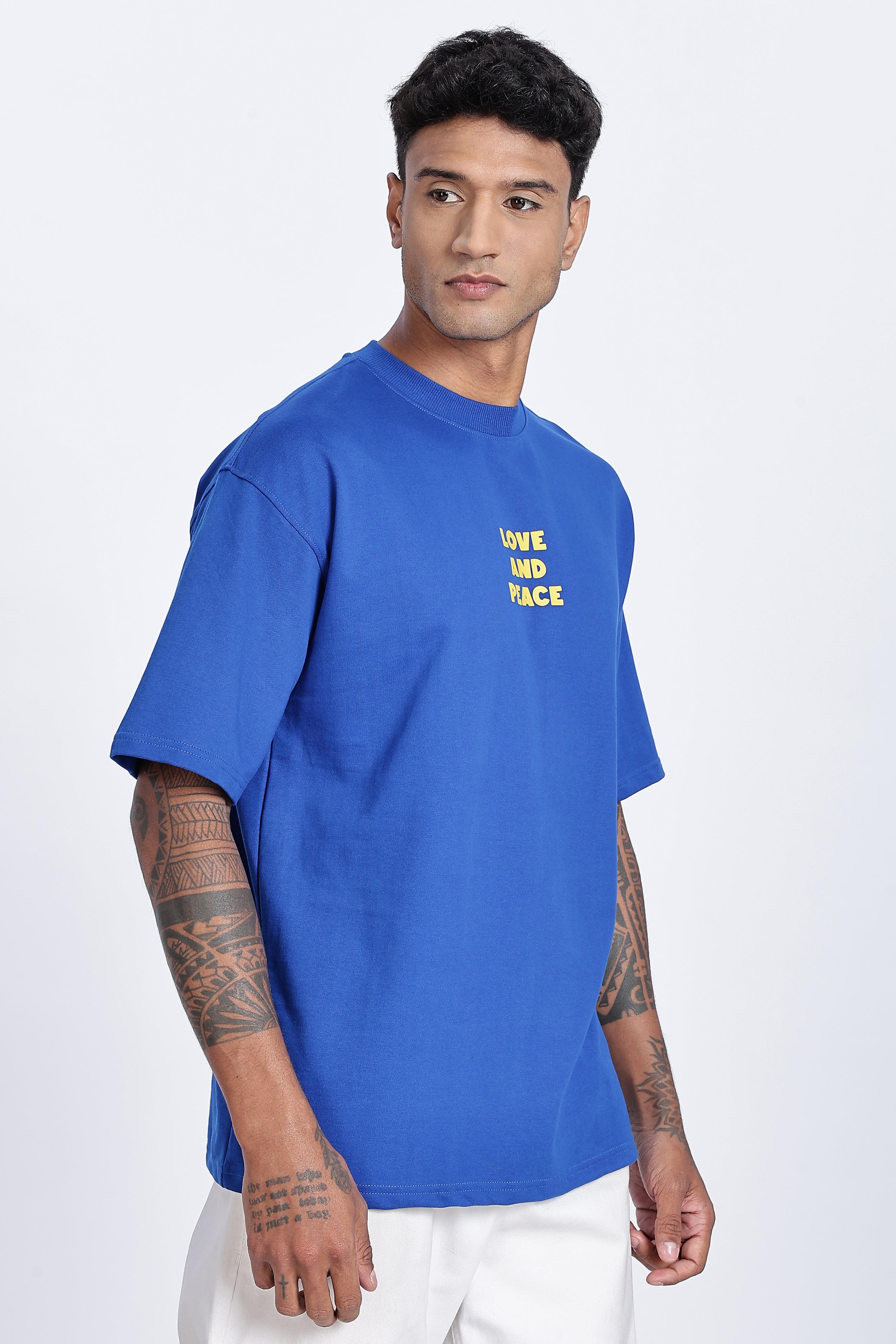 Love & Peace Graphic Oversized T-Shirt - Snipes