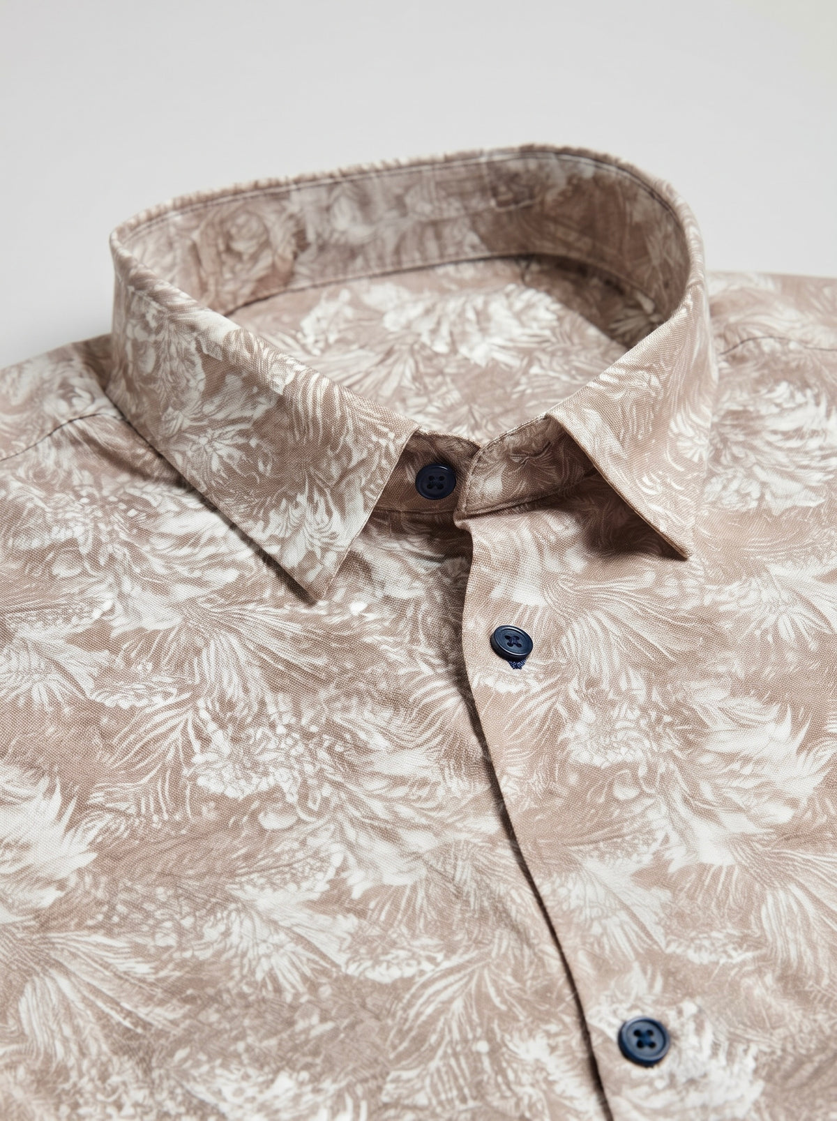 Men’s Snipes full sleeve shirt with vibrant botanical print, featuring long sleeves and a classic collar design.