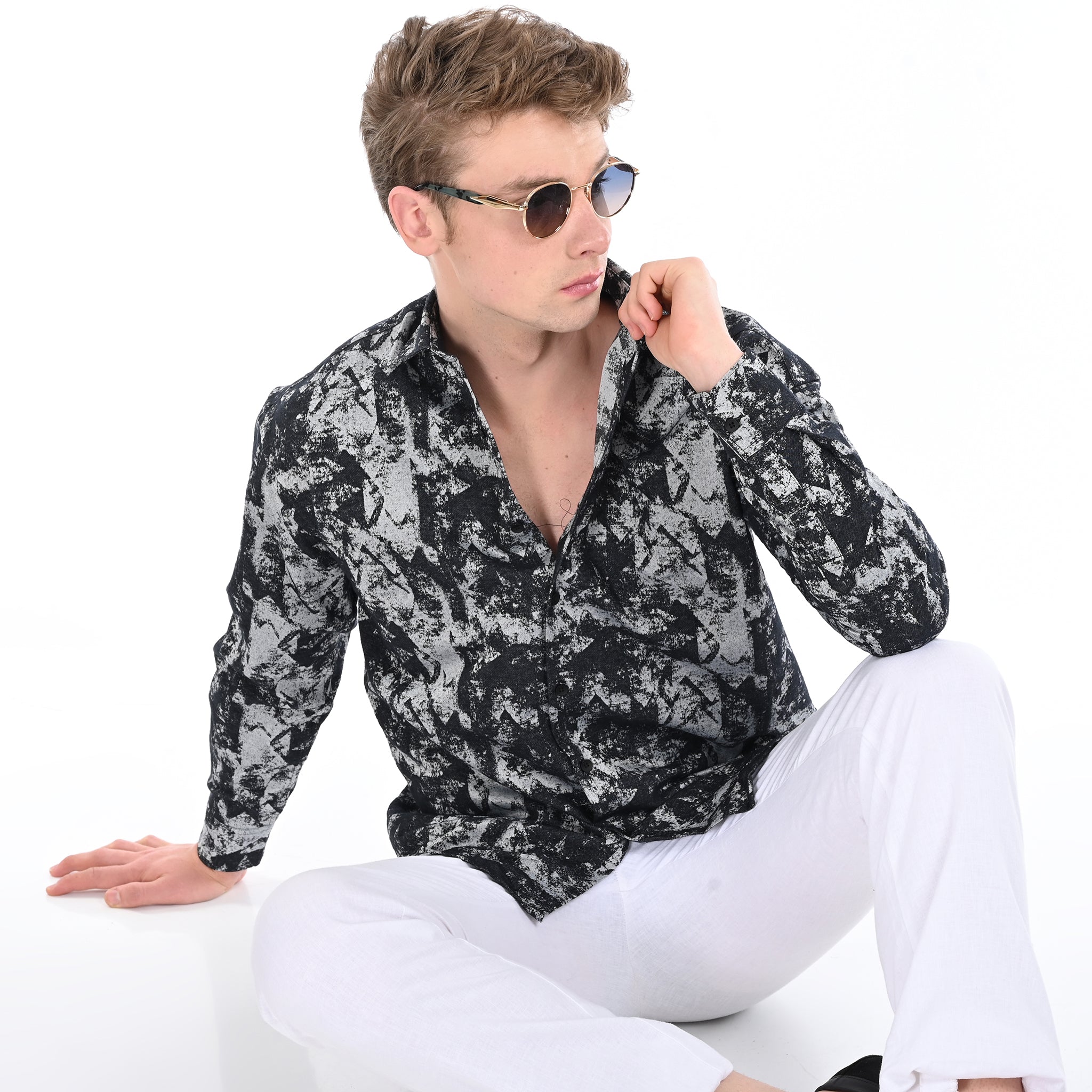 B&W Printed Shirt - Snipes