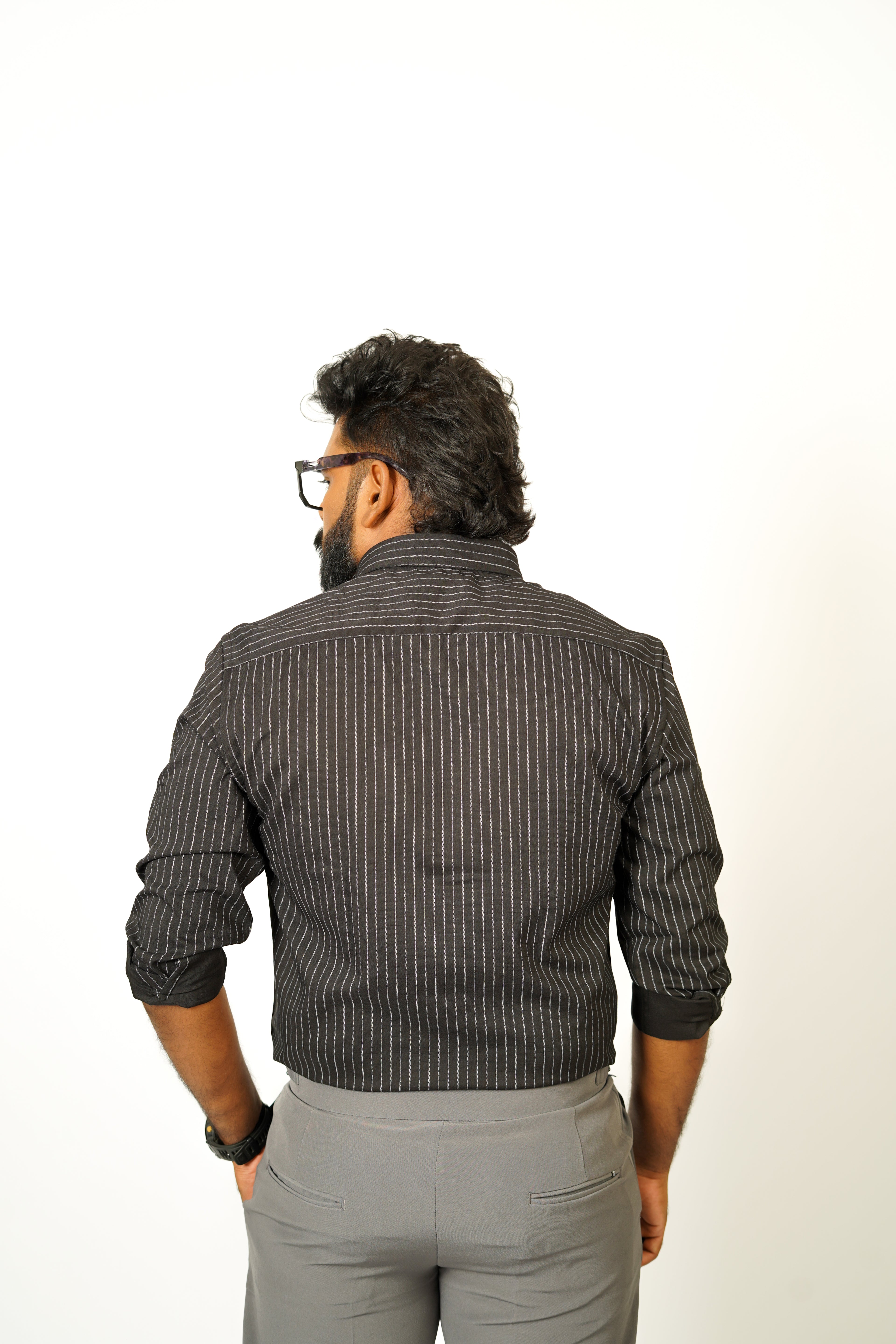 Men’s Pinstripe Button-Down Shirt - Snipes