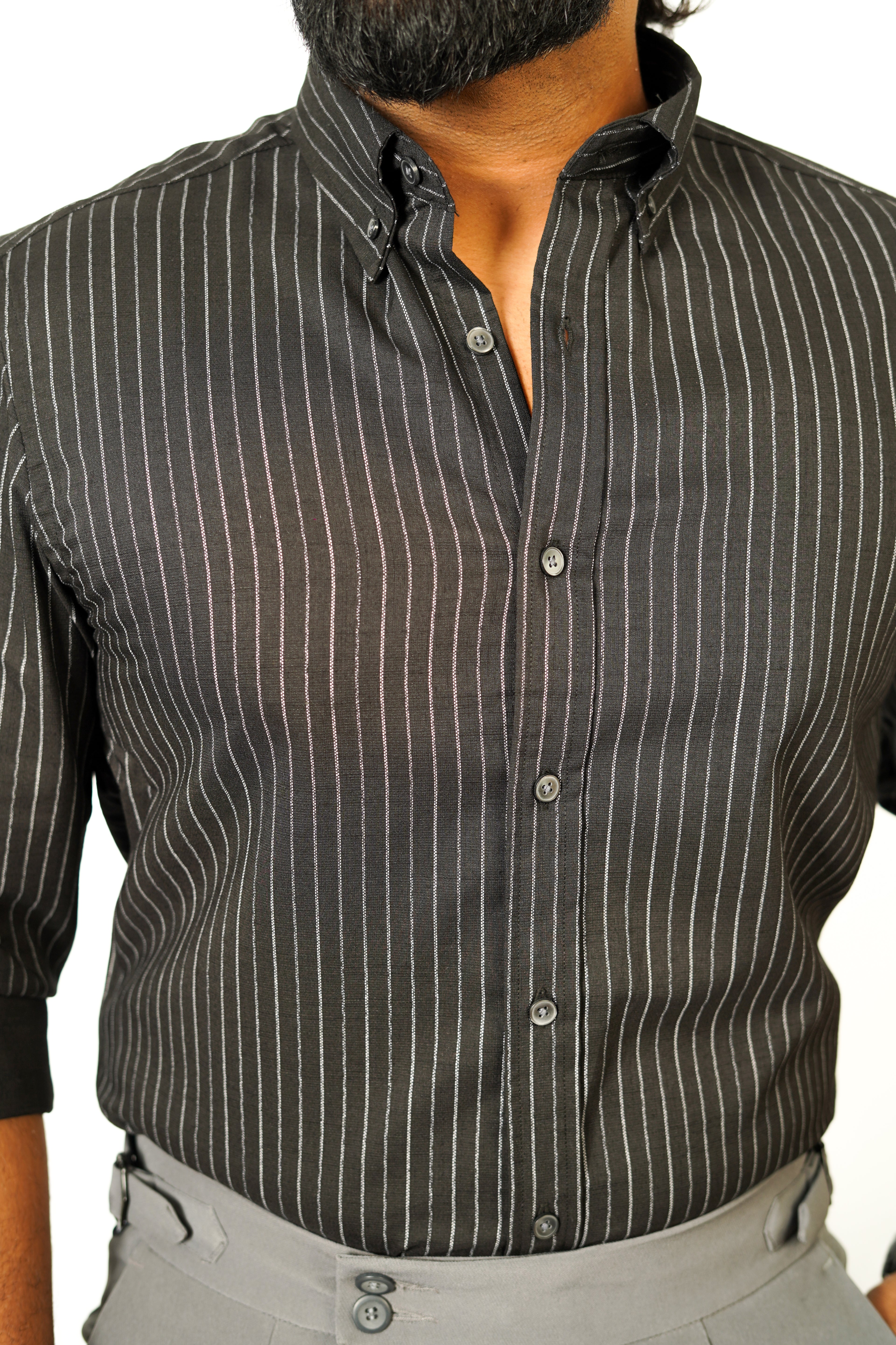 Men’s Pinstripe Button-Down Shirt - Snipes