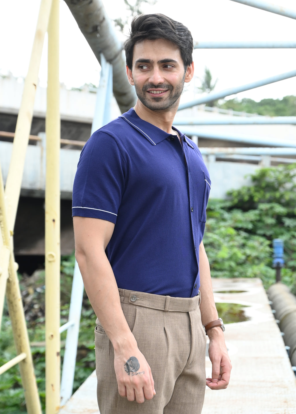 Navy Blue Contrast Stitch Button-Up Shirt - Snipes