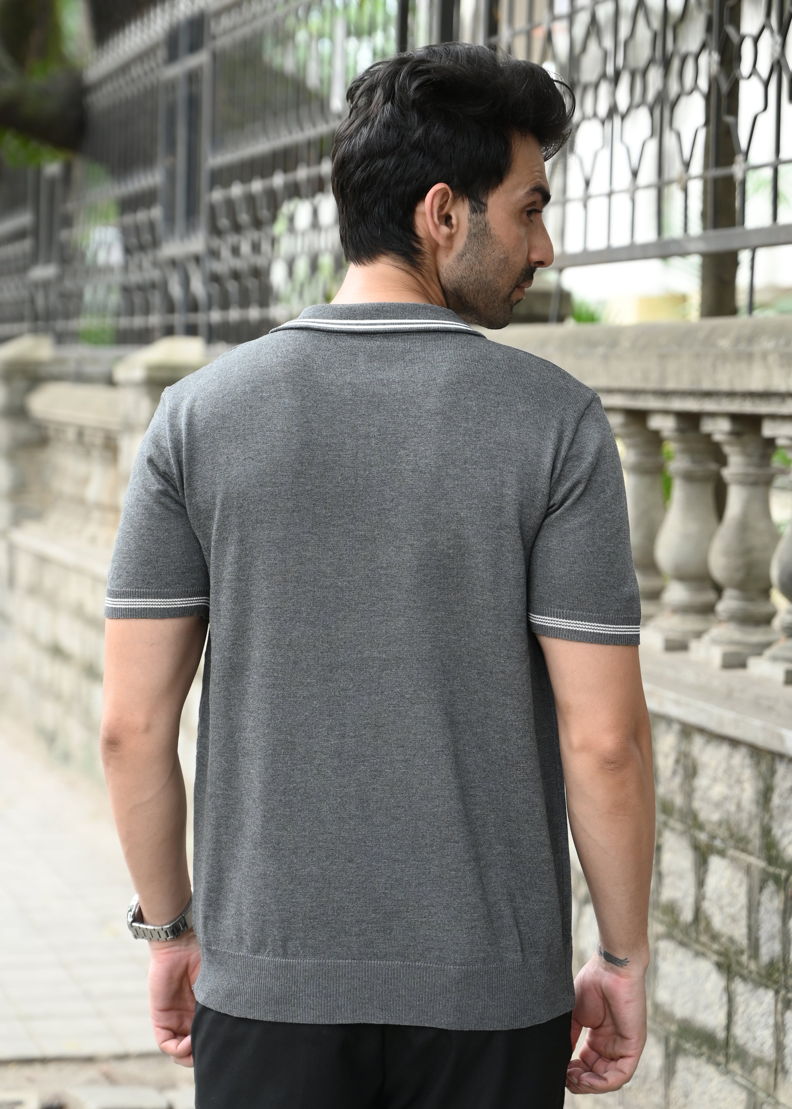 Half Sleeve Polo Zip T-Shirt - Grey - Snipes