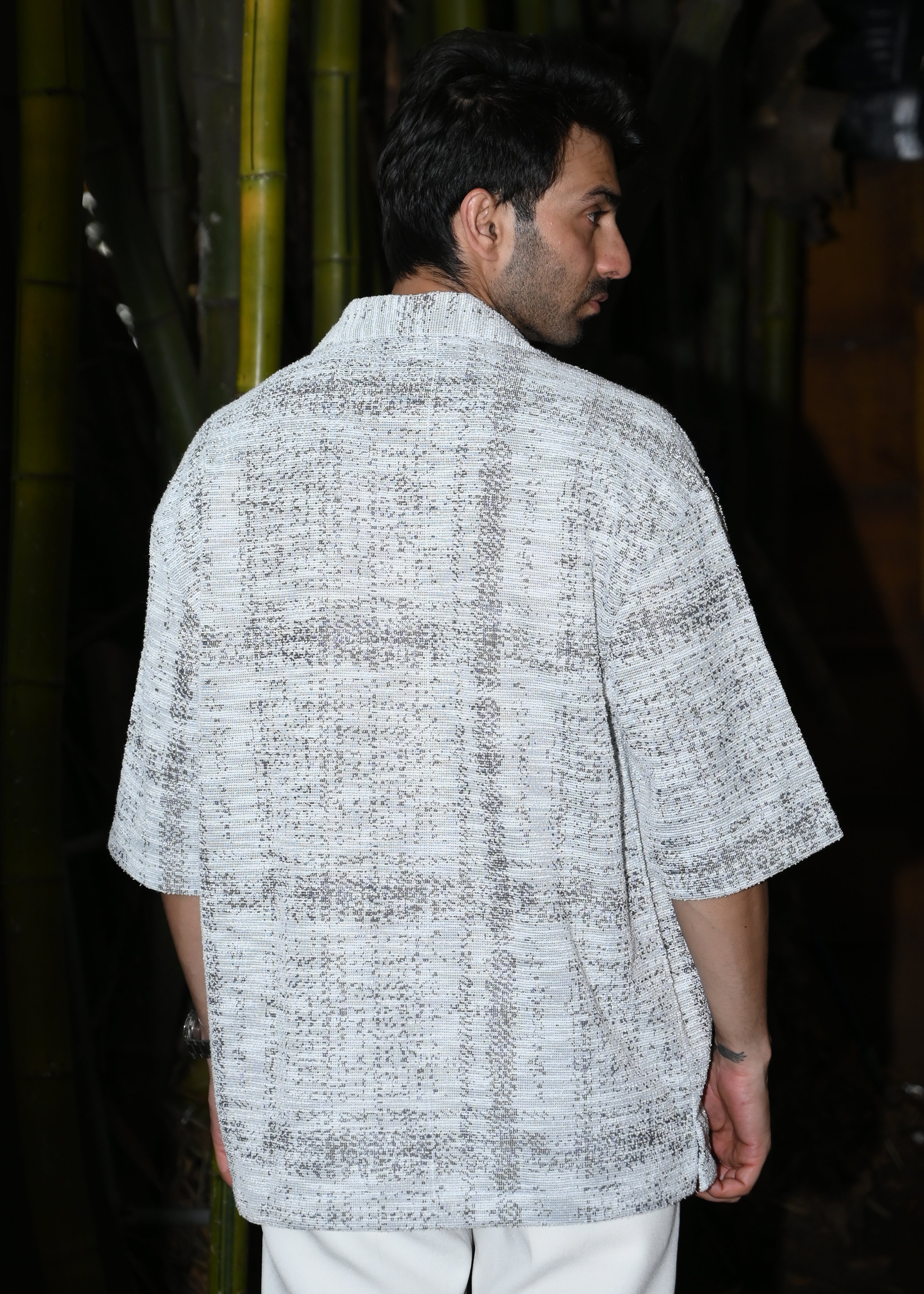 Textured Oversized Half-Sleeve Shirt - Grey - Snipes