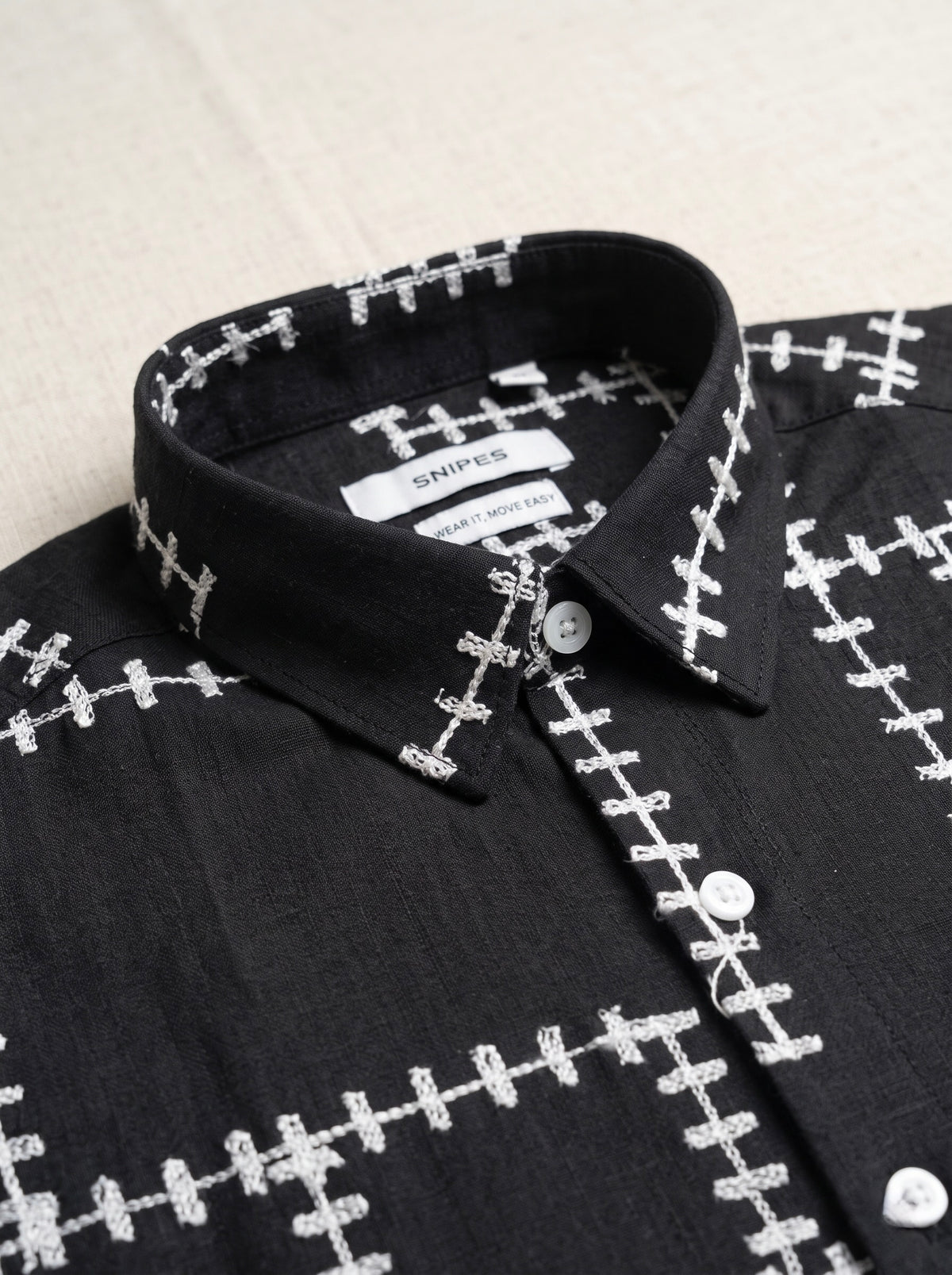 Men’s Korean Linen Grid Embroidery Shirt