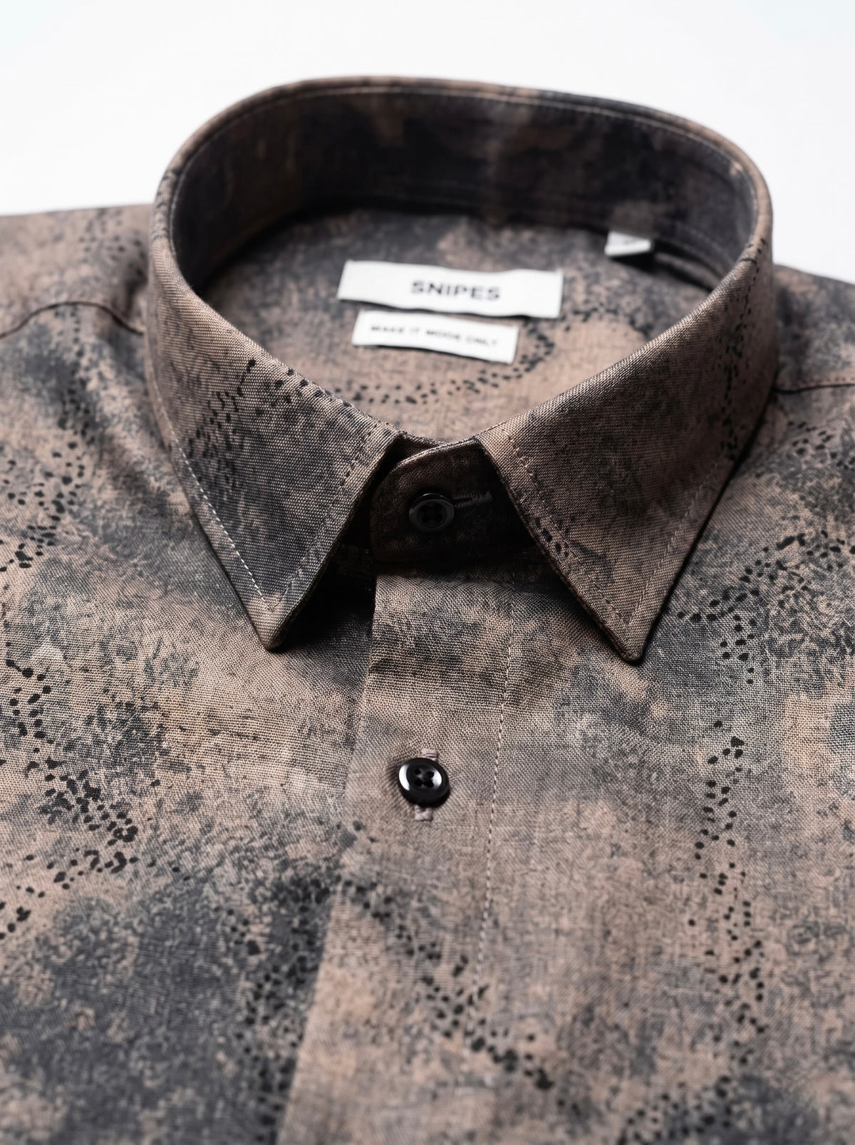 Men’s Smoky Abstract Foil Print Party Shirt