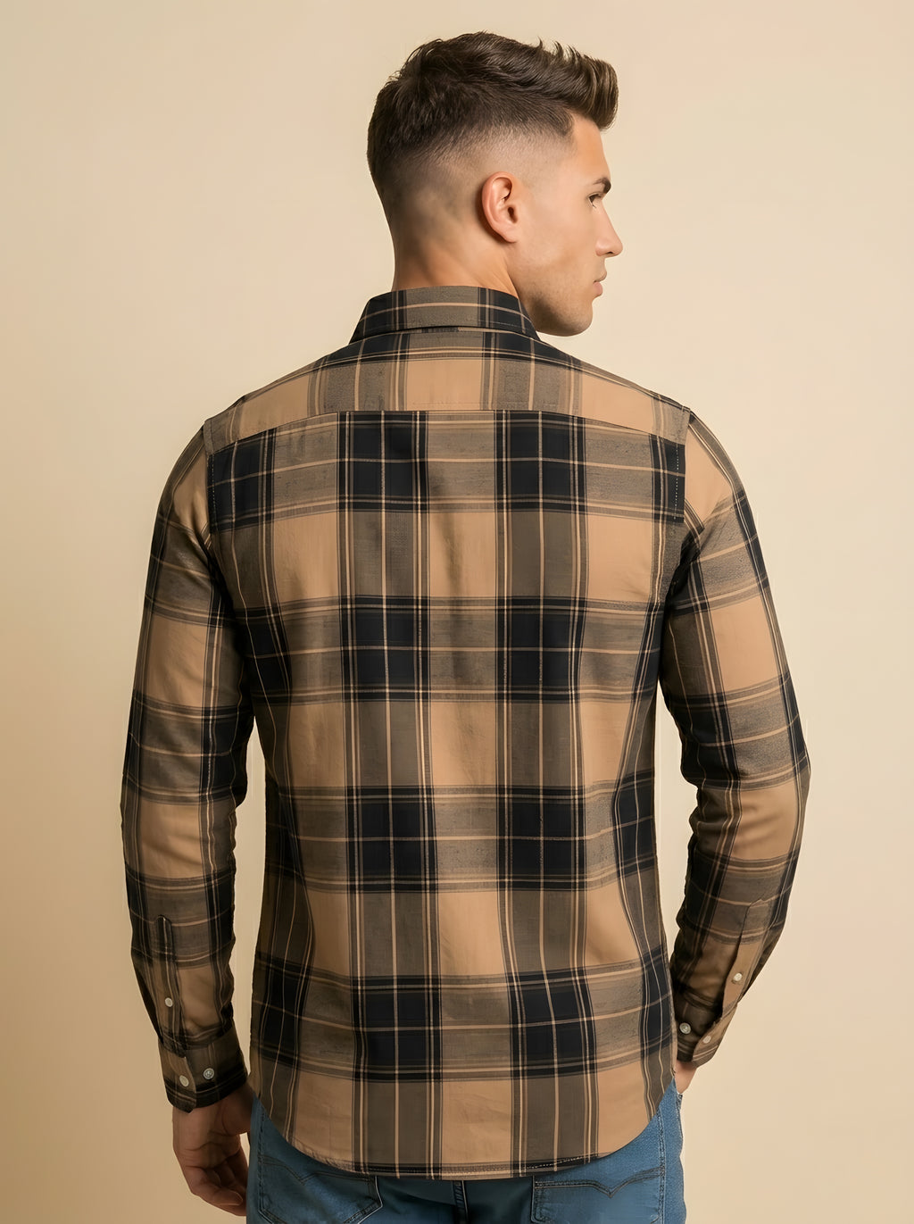 Snipes checked shirt with a classic plaid pattern, featuring button-up front and collar, perfect for casual wear.