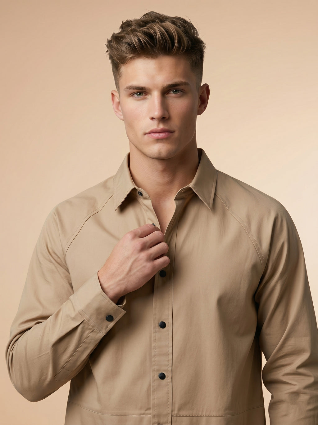 Snipes men's shacket with a casual shirt style, featuring a button-up design and a trendy, versatile look.
