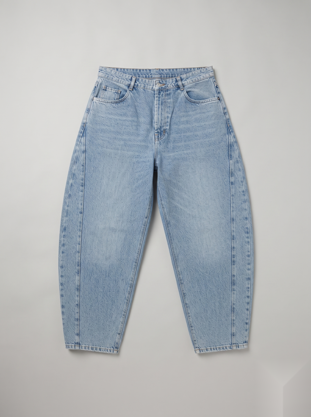 Side Stitch Barrel-Fit Denims