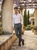 Snipes formal ankle fit pants, tailored dress trousers for men, in black fabric, with a sleek, professional appearance.