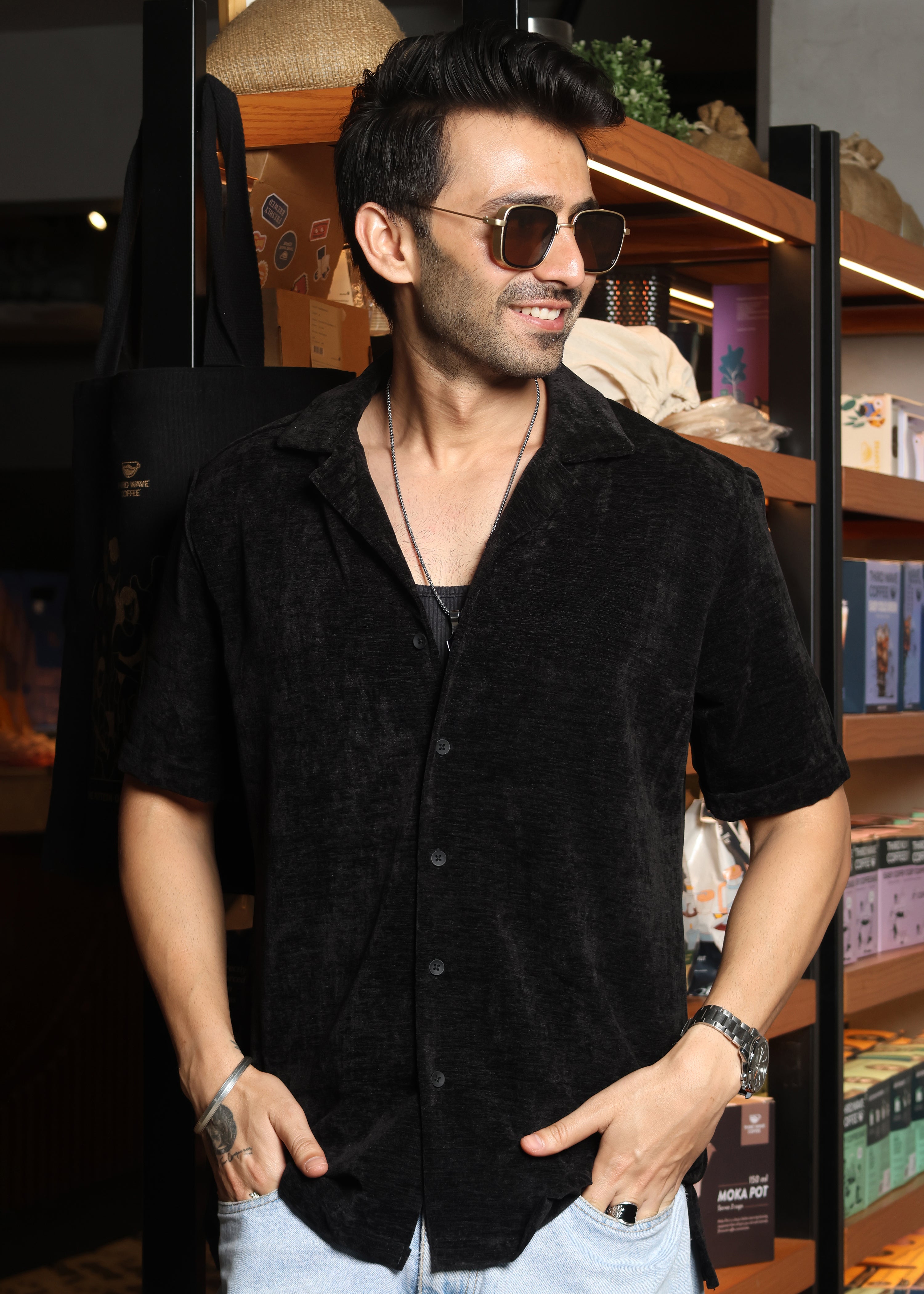 Velvet Half Sleeve Shirt - Black - Snipes