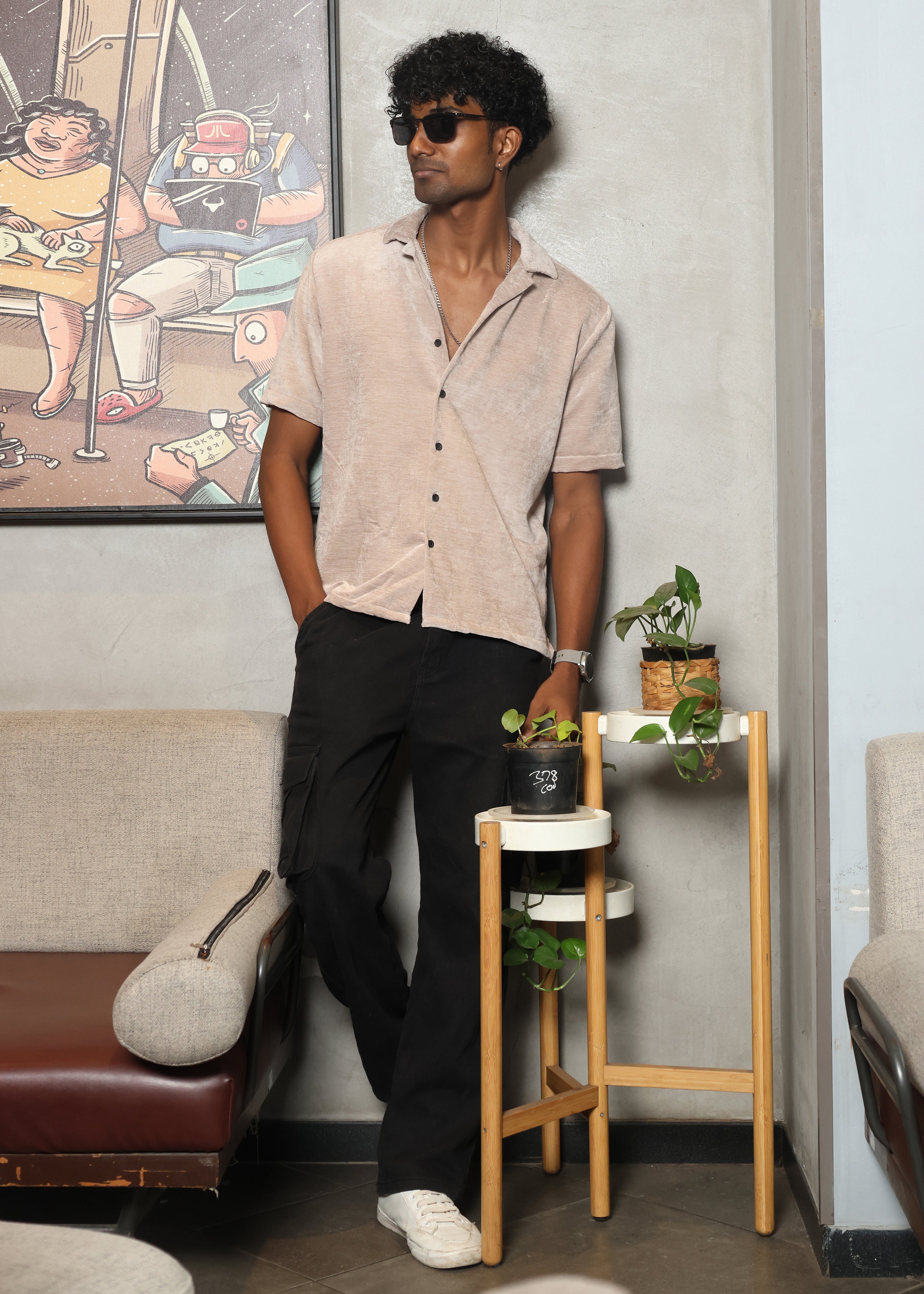 Velvet Half Sleeve Shirt - Beige - Snipes